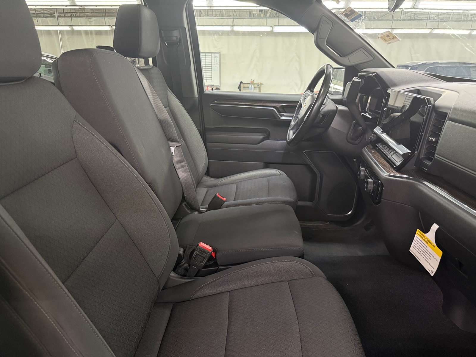 Thumbnail: 2022 Chevrolet Silverado 1500 - 2