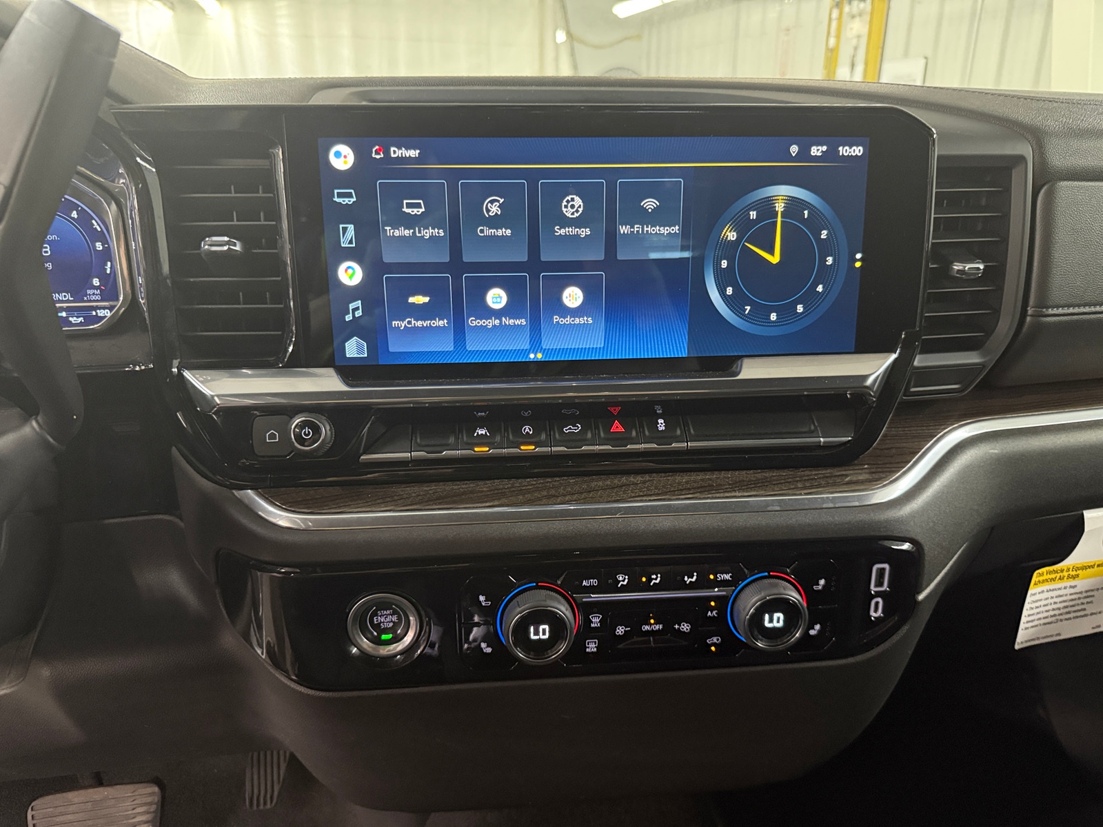 Thumbnail: 2022 Chevrolet Silverado 1500 - 4