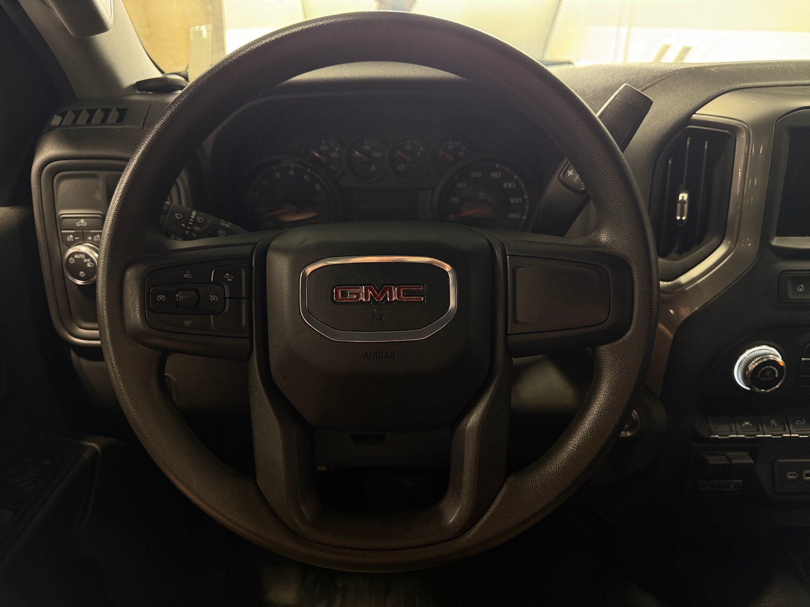 Thumbnail: 2024 GMC Sierra 1500 - 4