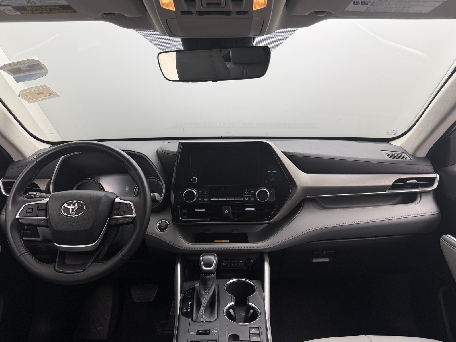 Thumbnail: 2023 Toyota Highlander - 3