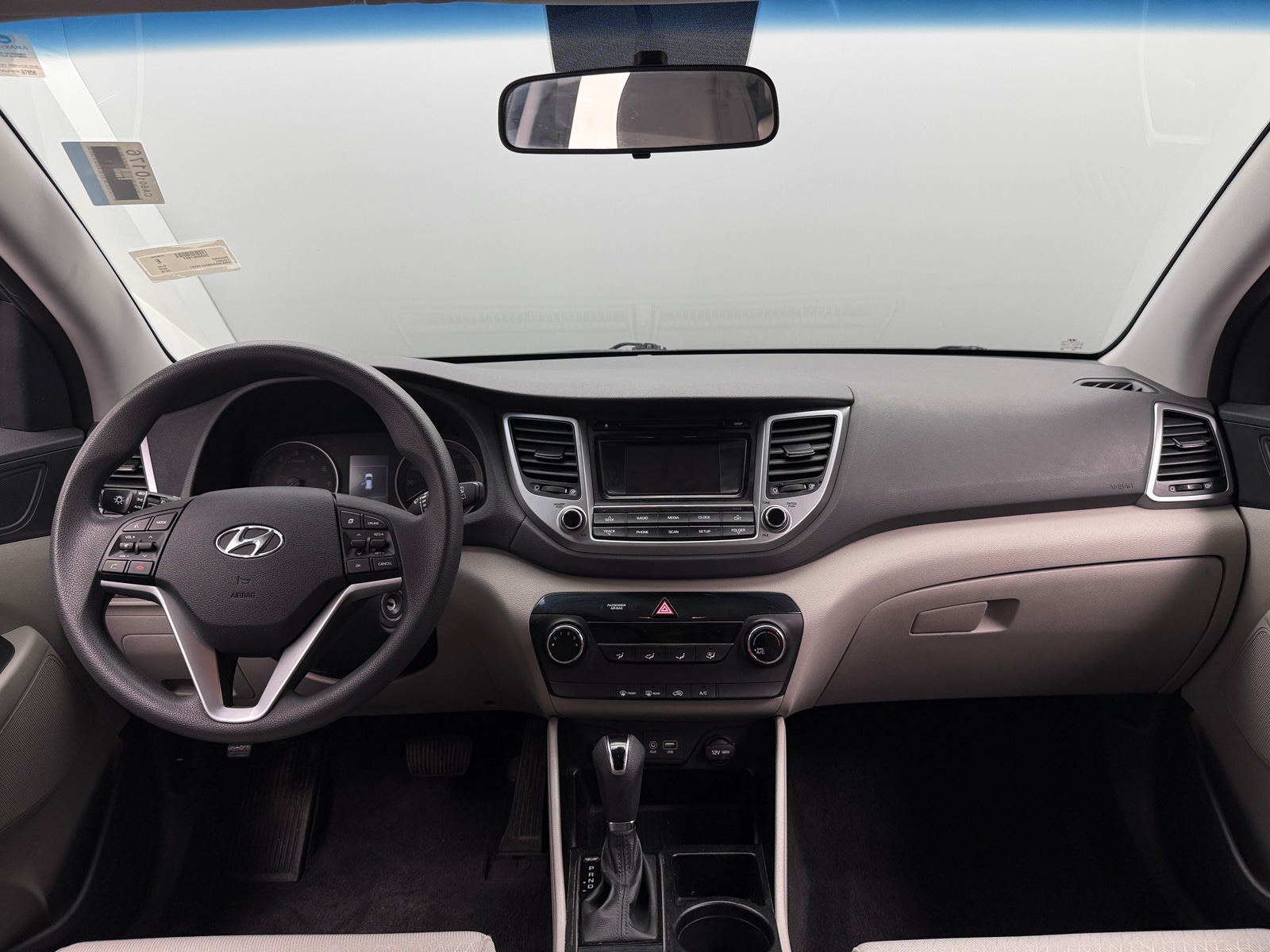 Thumbnail: 2016 Hyundai Tucson - 3