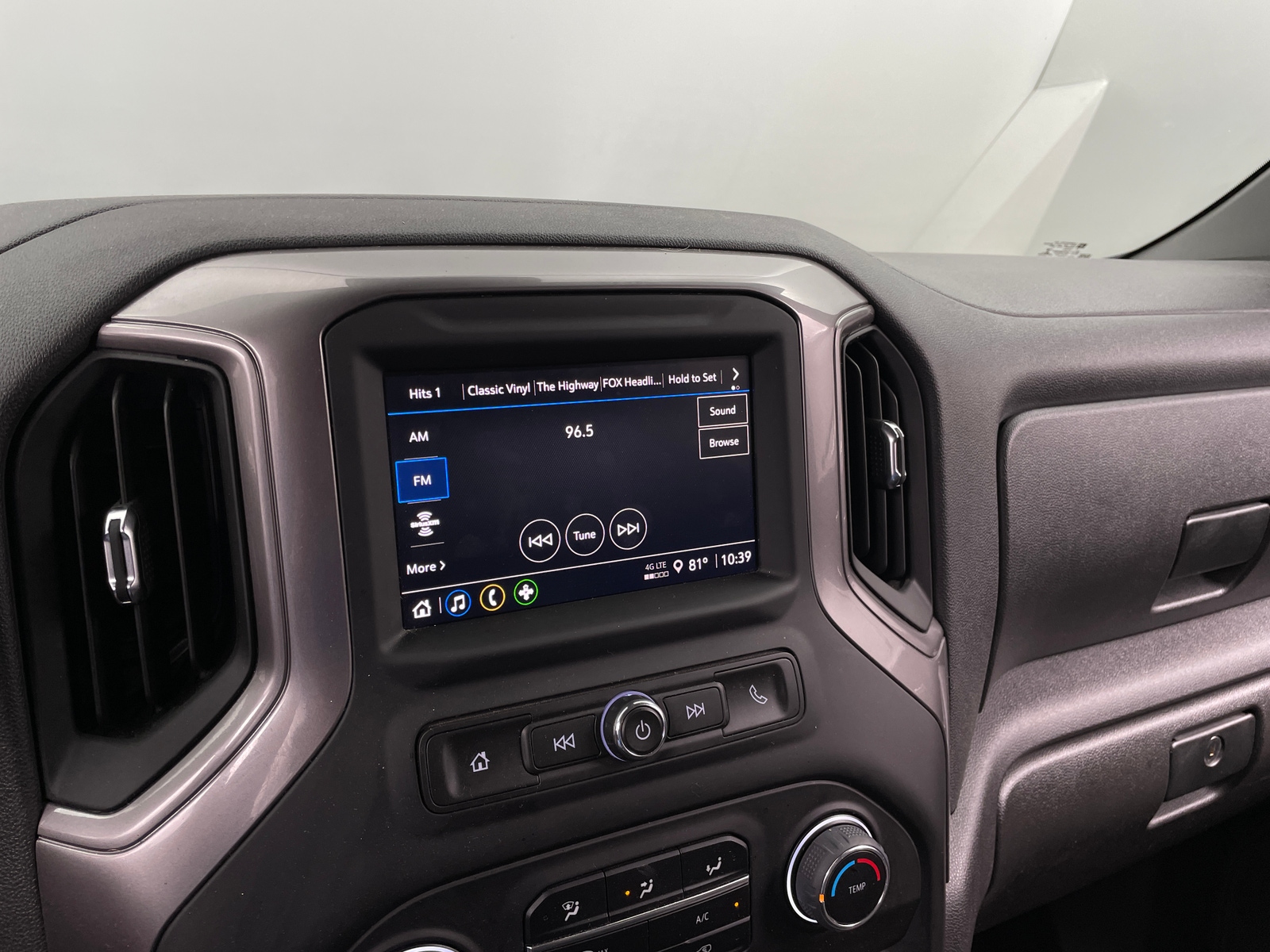 Thumbnail: 2023 Chevrolet Silverado 1500 - 4