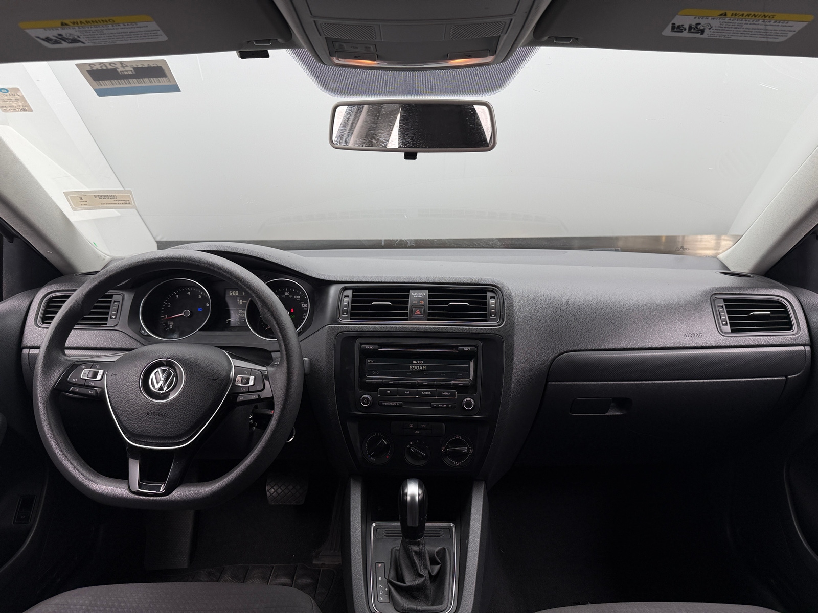 Thumbnail: 2015 Volkswagen Jetta - 3