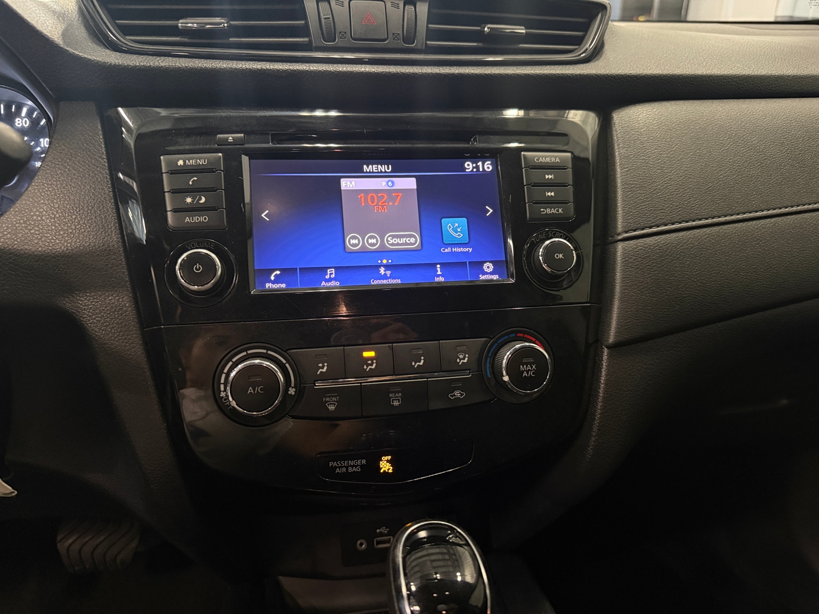 Thumbnail: 2018 Nissan Rogue - 4