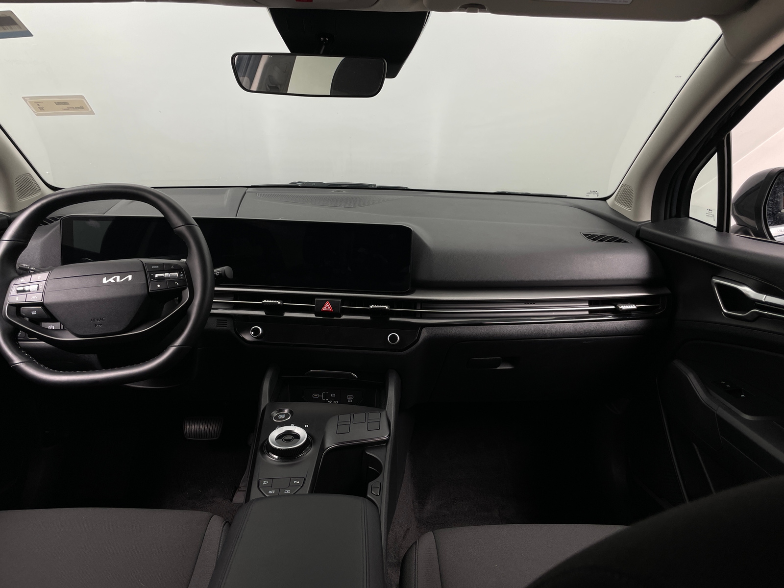 Thumbnail: 2026 Kia Sportage - 3