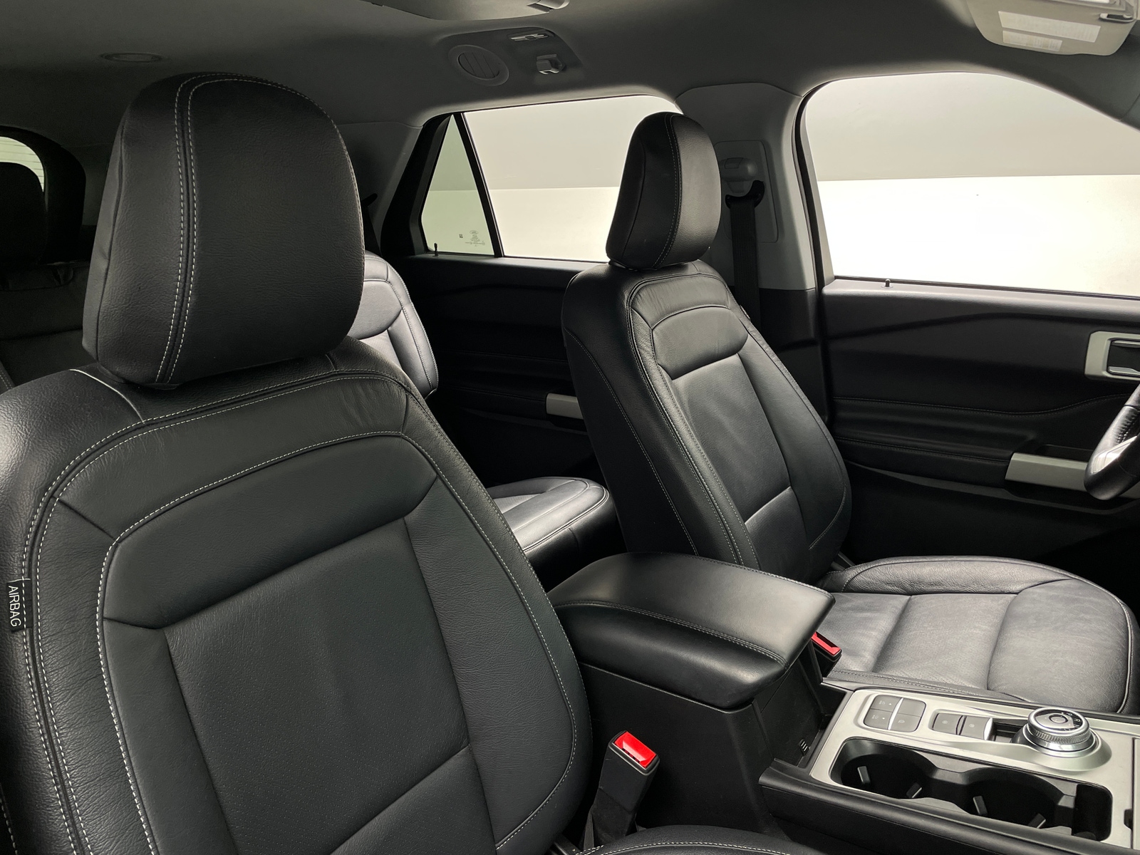 Thumbnail: 2022 Ford Explorer - 2