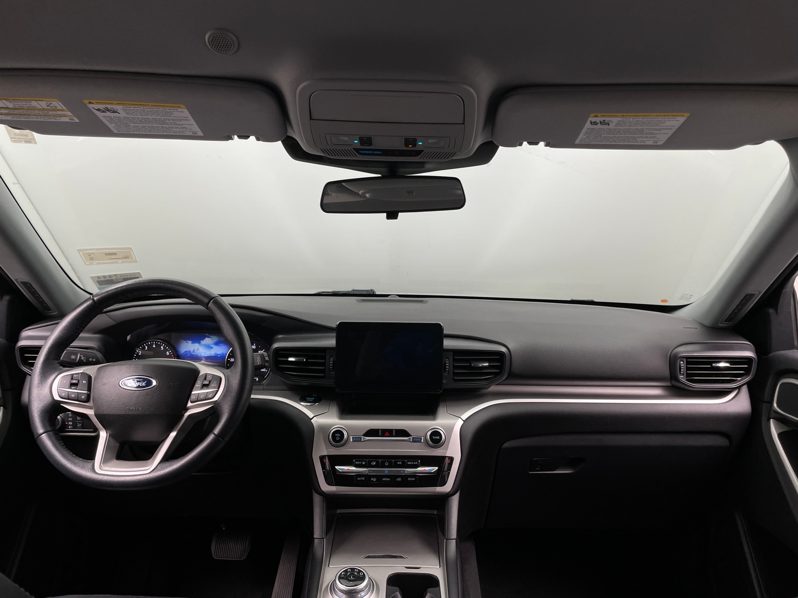 Thumbnail: 2022 Ford Explorer - 3