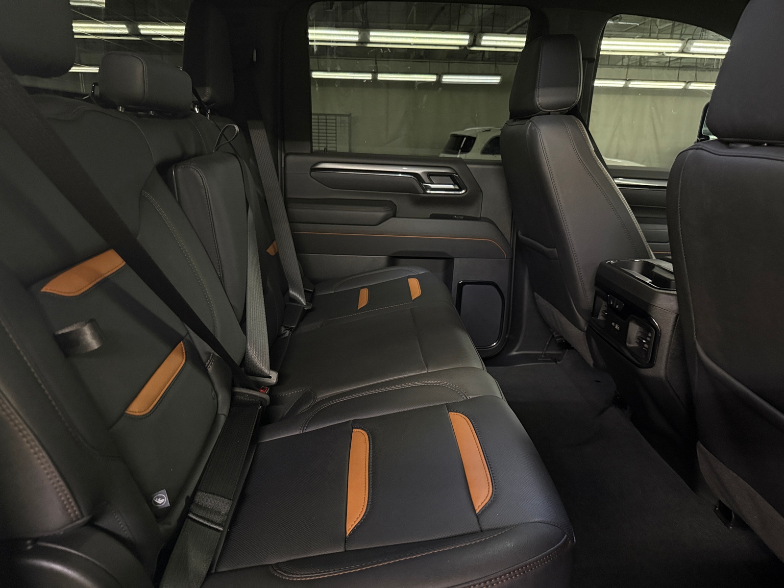 Thumbnail: 2025 GMC Sierra 2500 - 5