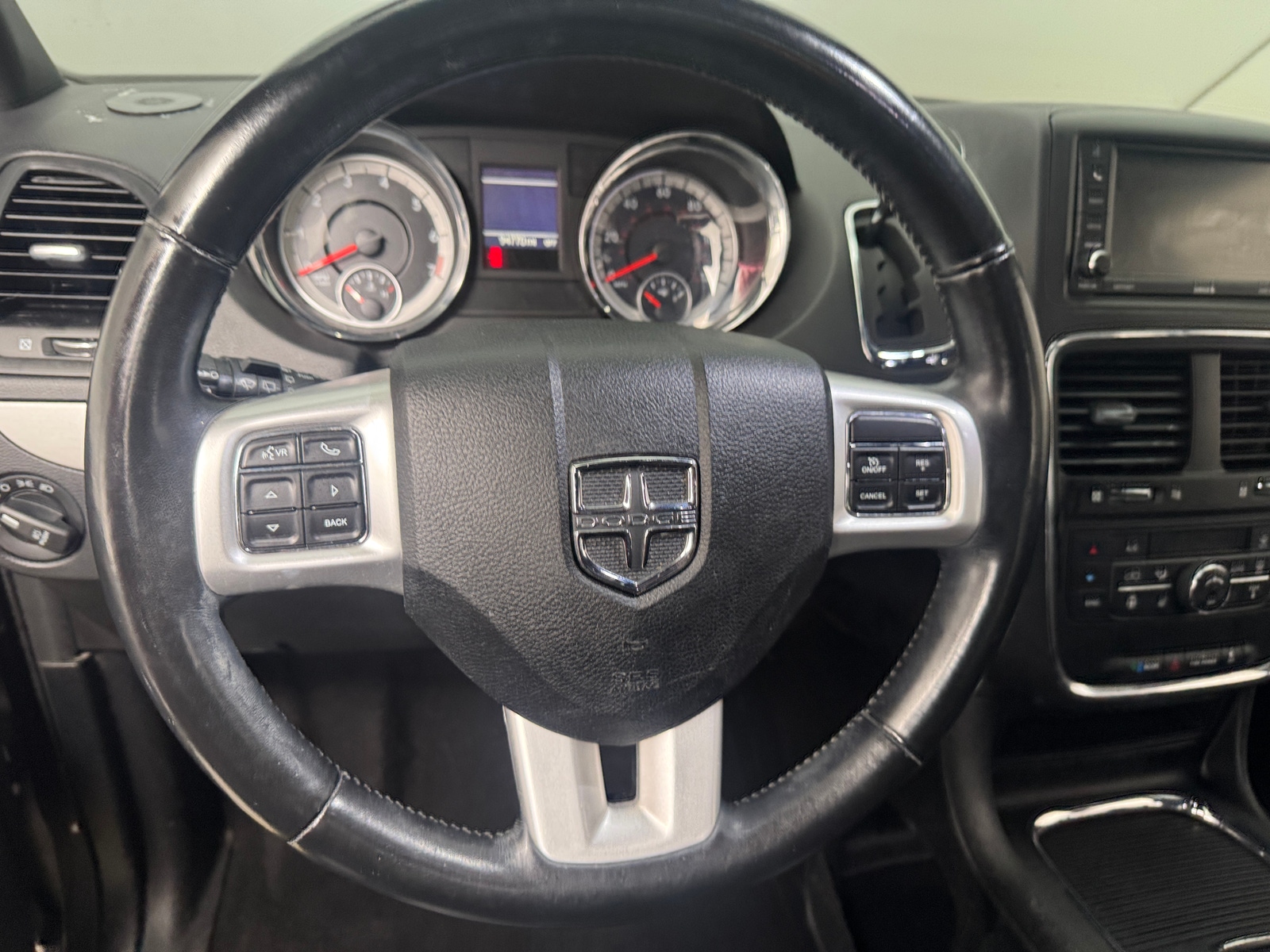 Thumbnail: 2018 Dodge Grand Caravan - 4