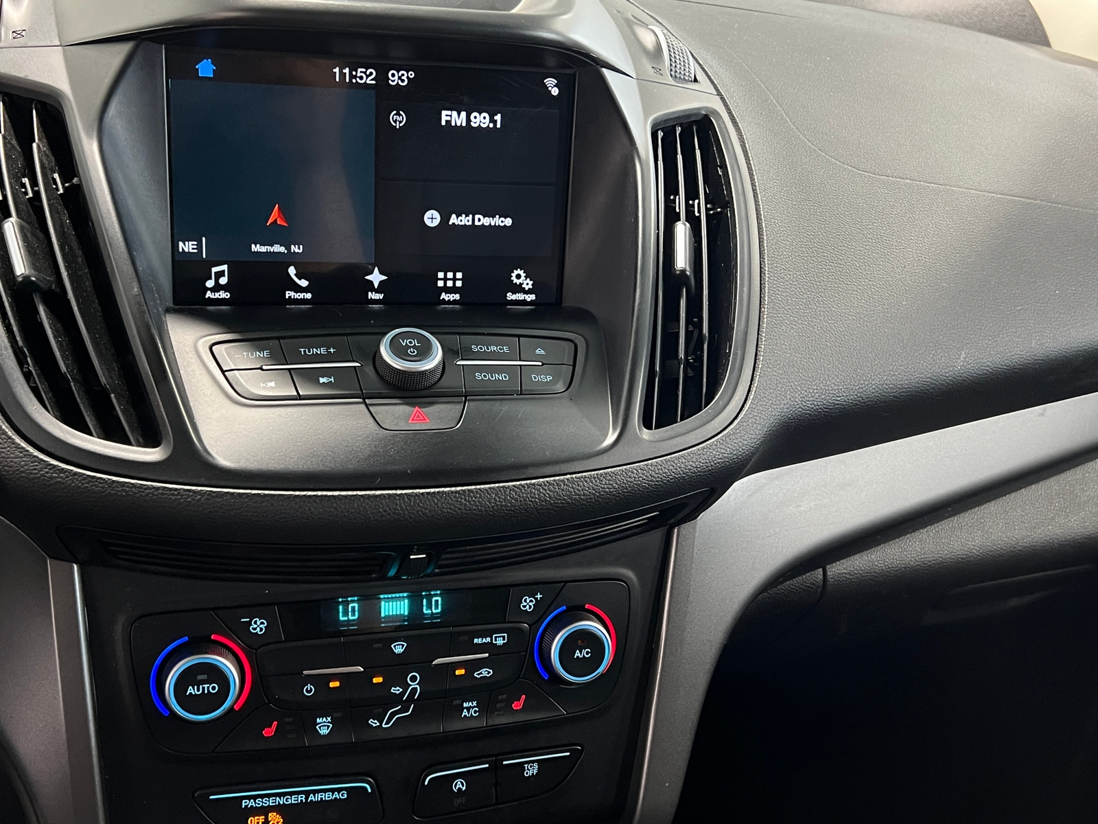 Thumbnail: 2018 Ford Escape - 3