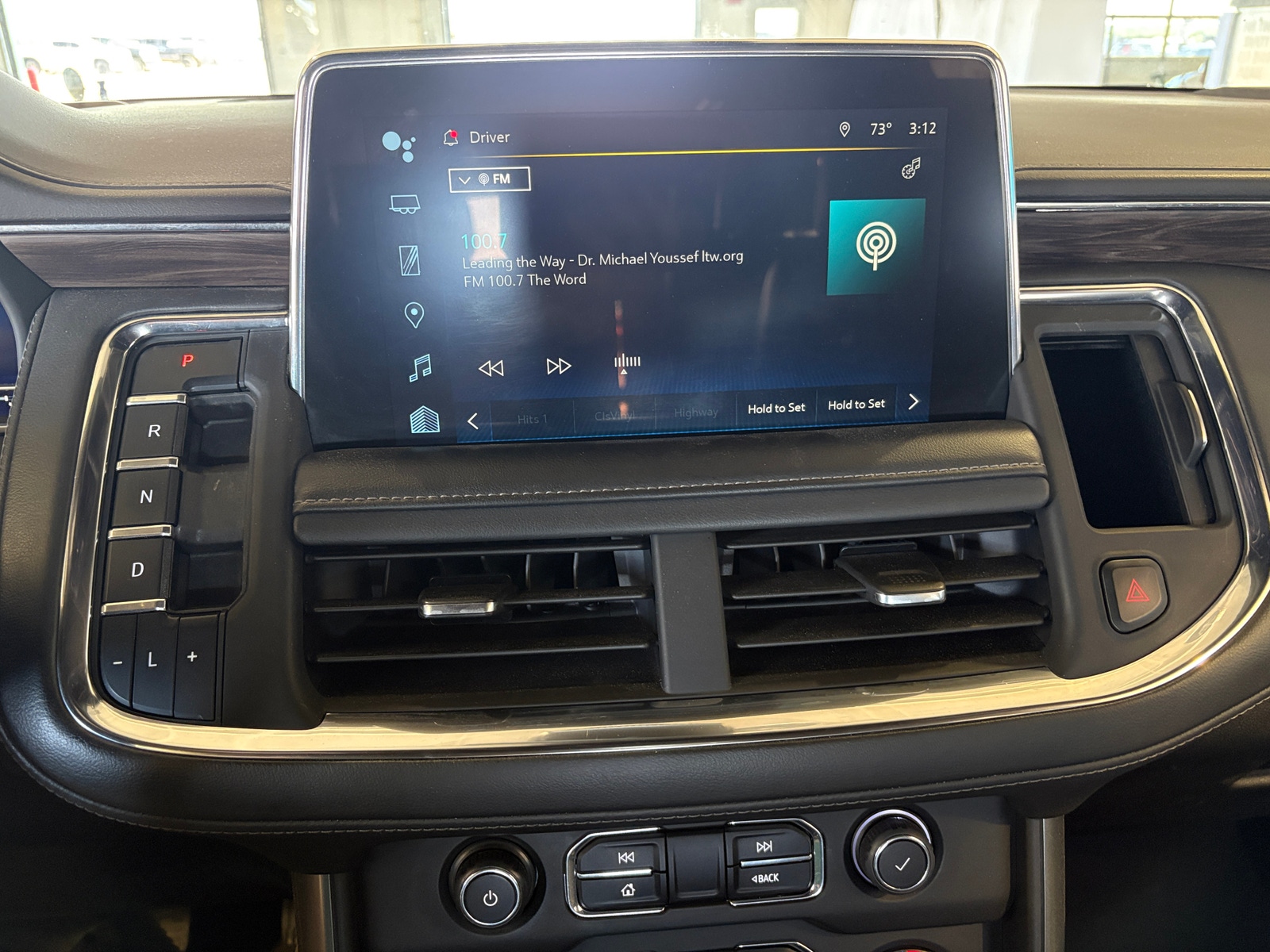 Thumbnail: 2023 Chevrolet Suburban - 4