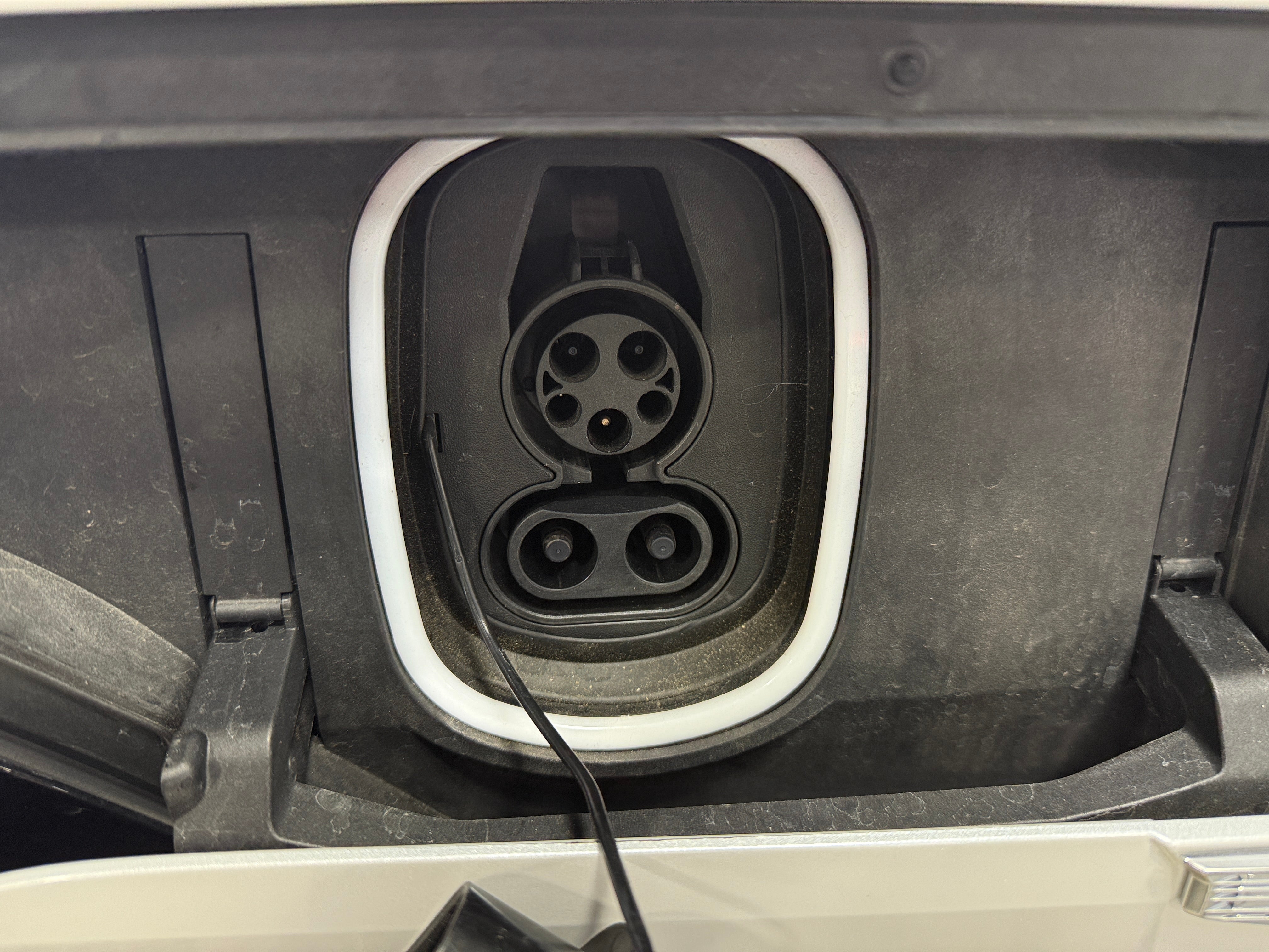 Used 2024 Cadillac LYRIQ Luxury 1 with VIN 1GYKPPRK4RZ110621 for sale in Oak Creek, WI