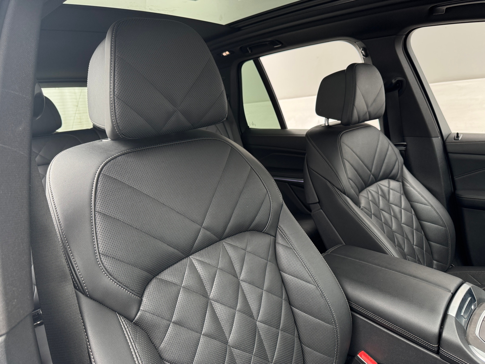 Thumbnail: 2024 BMW X5 - 2