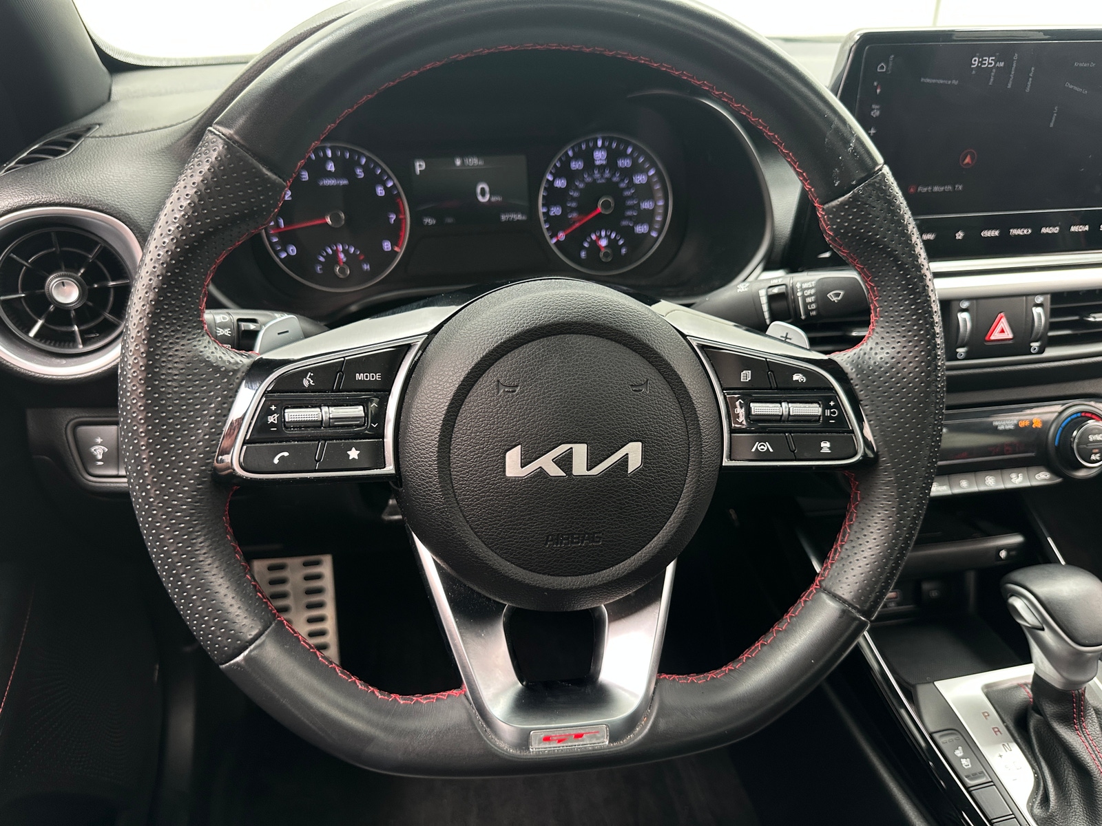 Thumbnail: 2024 Kia Forte - 4