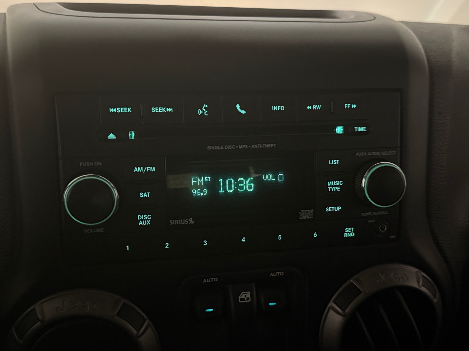 Thumbnail: 2015 Jeep Wrangler - 4