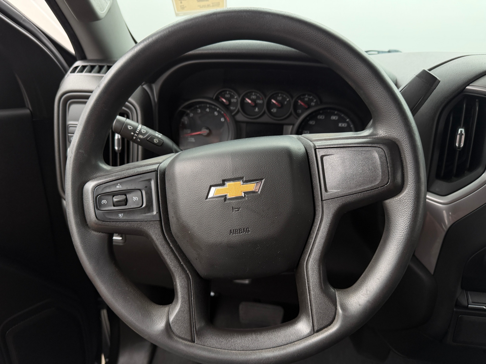 Thumbnail: 2021 Chevrolet Silverado 1500 - 5