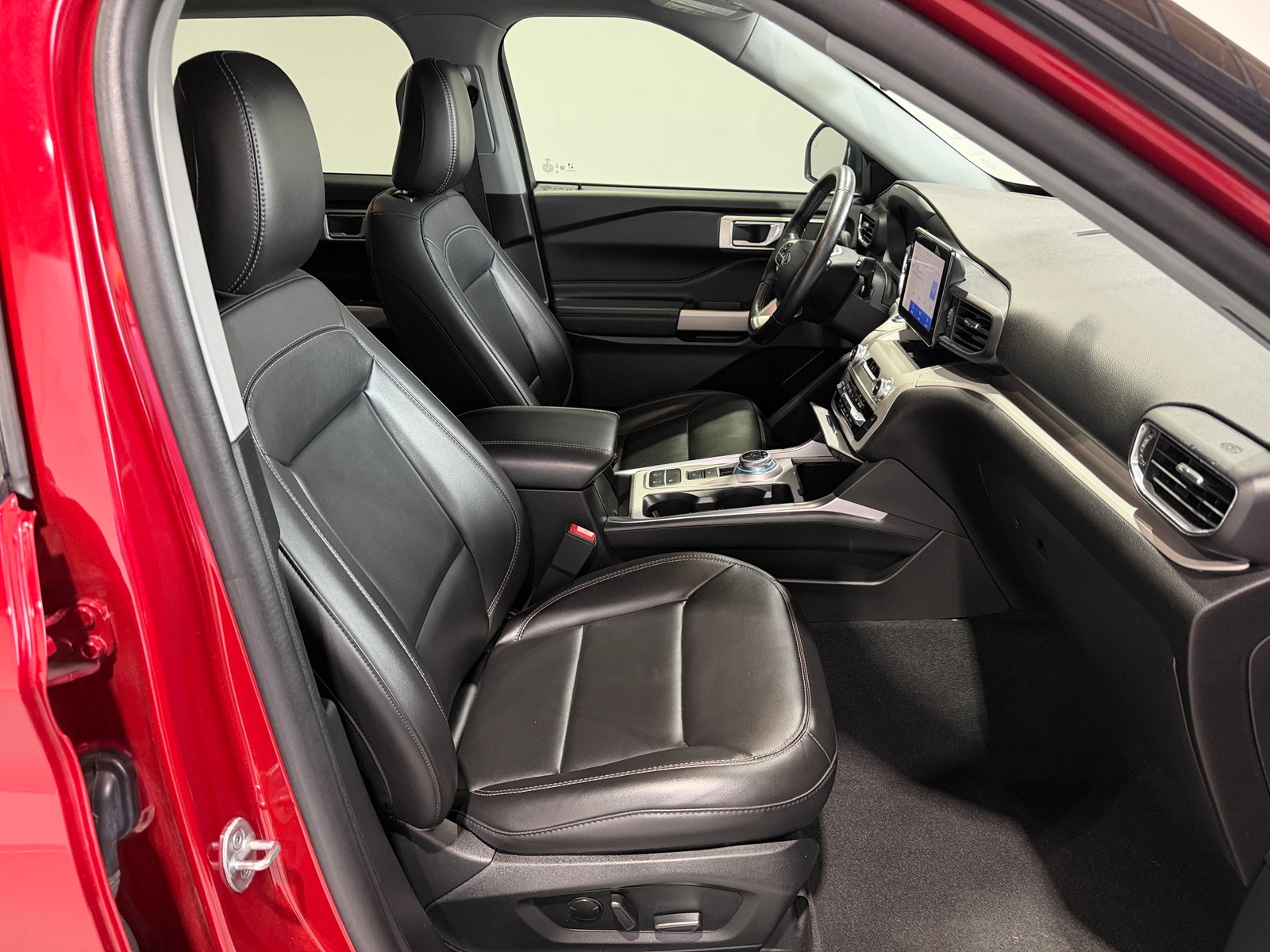 Thumbnail: 2023 Ford Explorer - 2