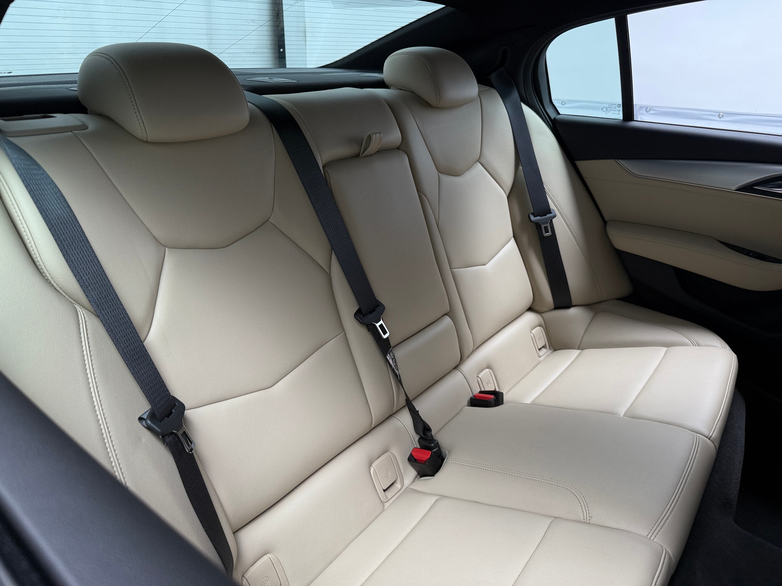 Thumbnail: 2021 Cadillac CT5 - 5