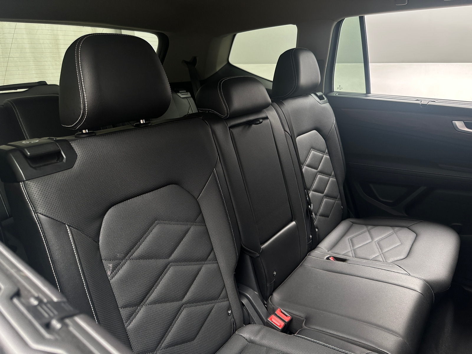 Thumbnail: 2025 Volkswagen Atlas - 5