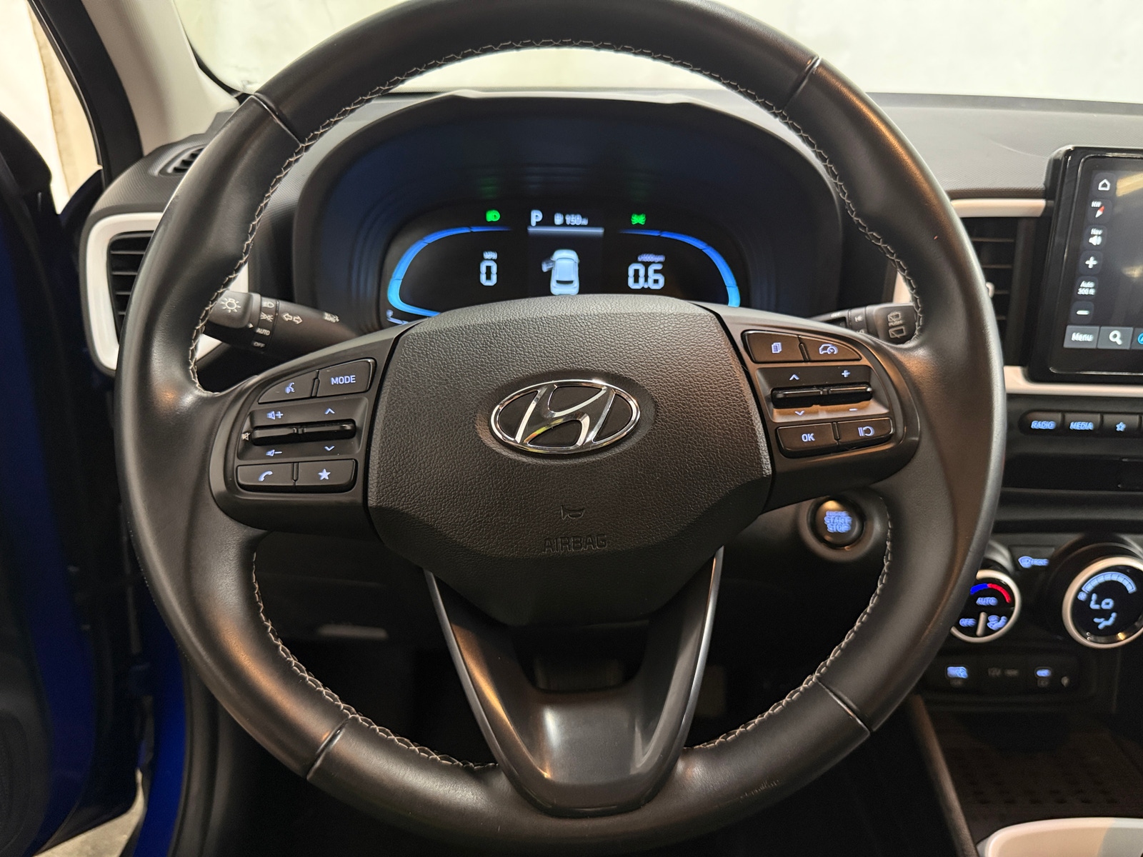 Thumbnail: 2024 Hyundai Venue - 4