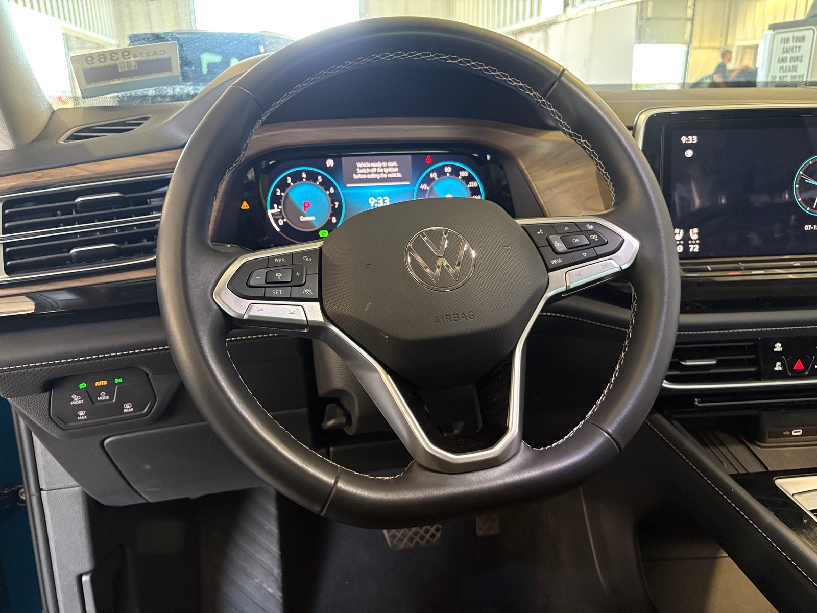 Thumbnail: 2026 Volkswagen Atlas - 4