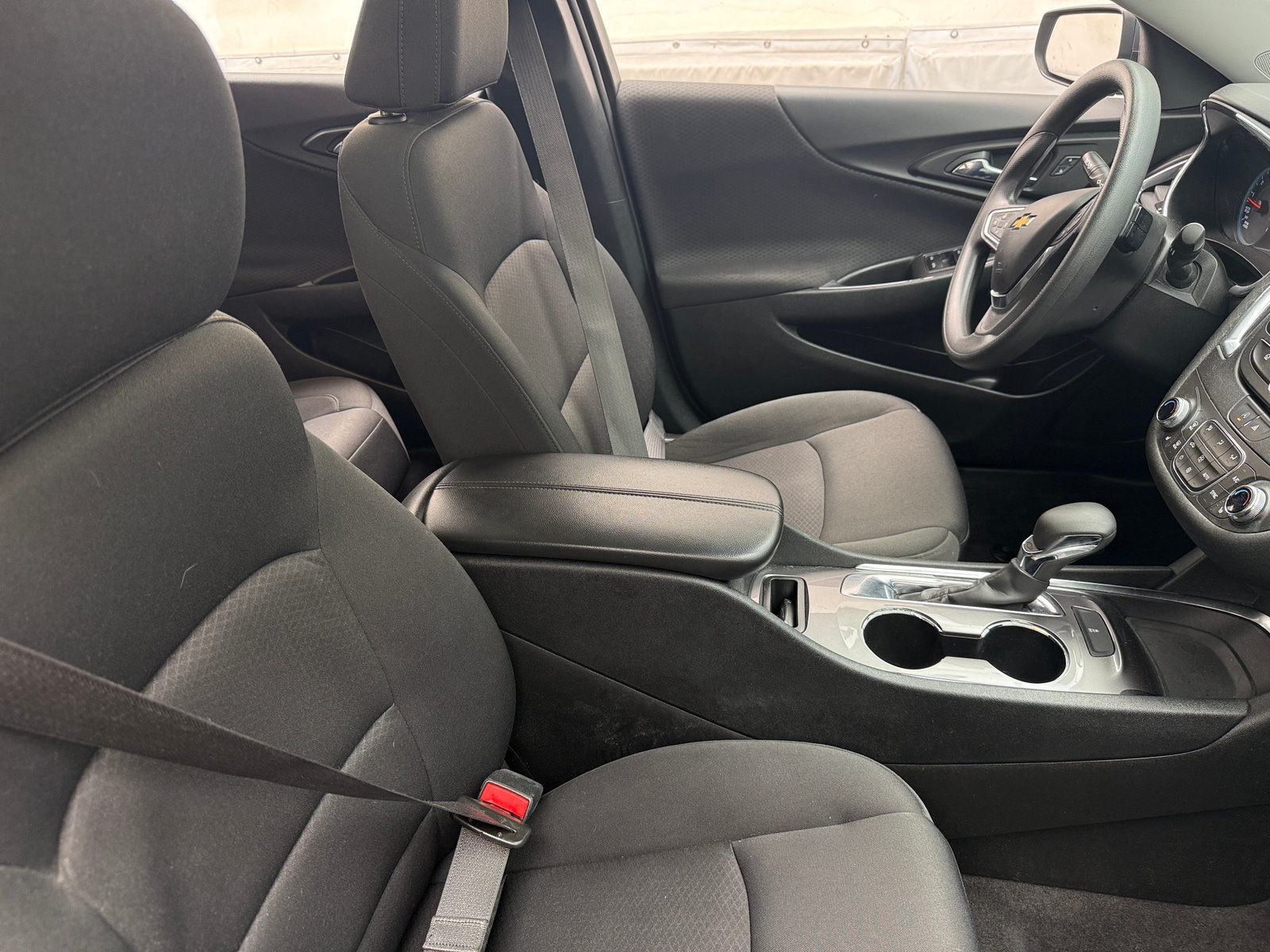 Thumbnail: 2021 Chevrolet Malibu - 2