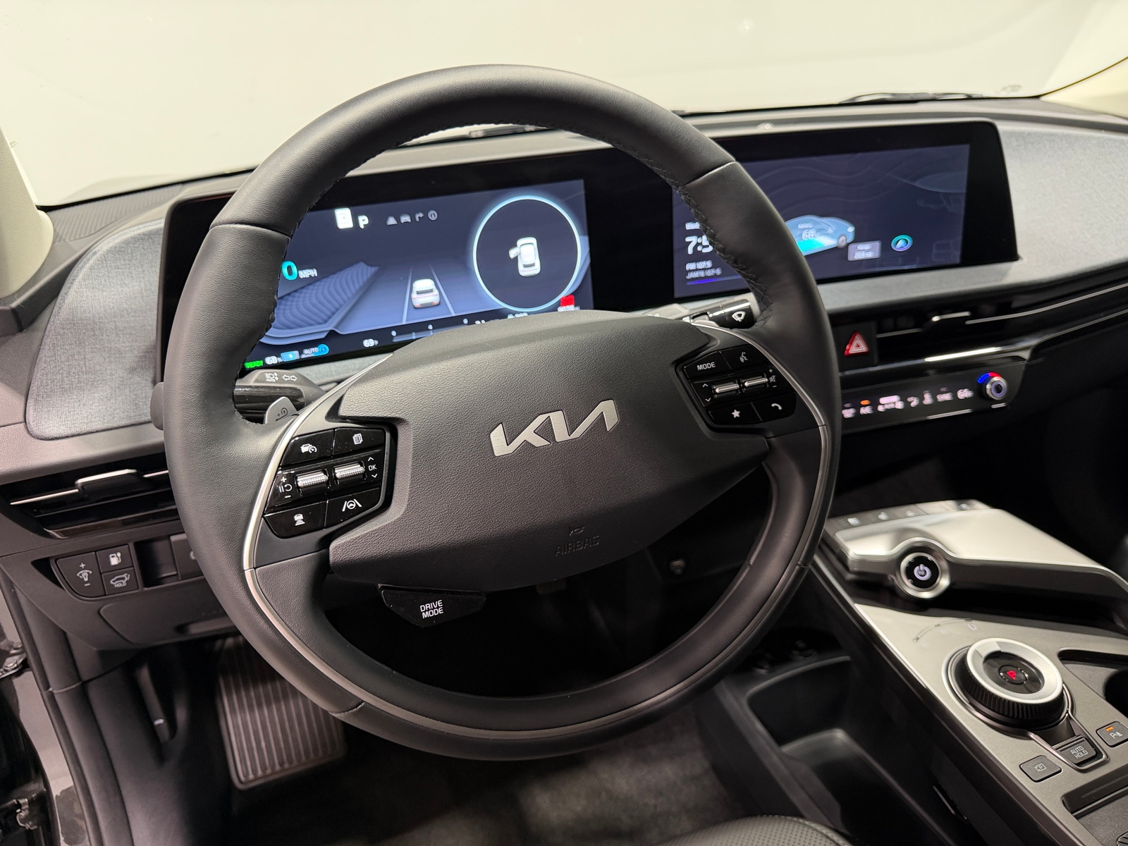 Thumbnail: 2024 Kia EV6 - 4