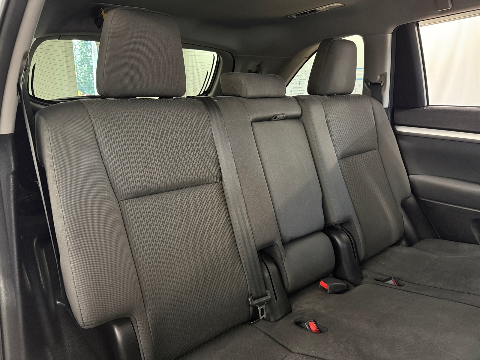 Thumbnail: 2017 Toyota Highlander - 6