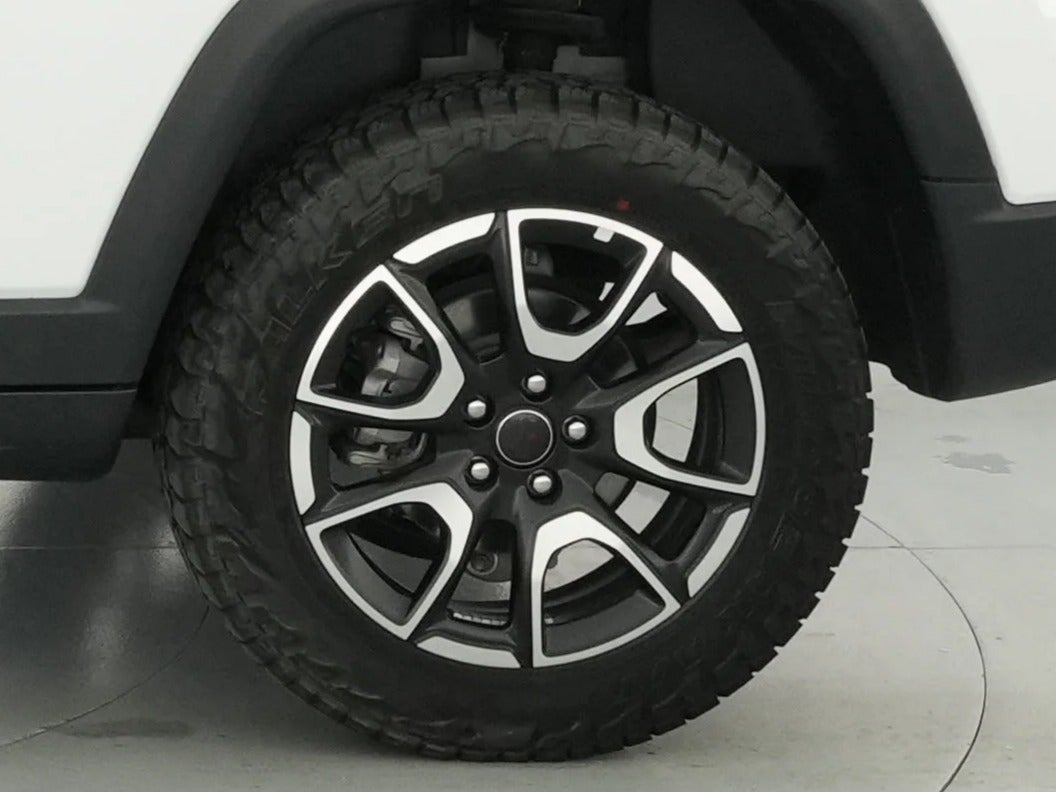 2025 Jeep Compass Trailhawk - Photo 16