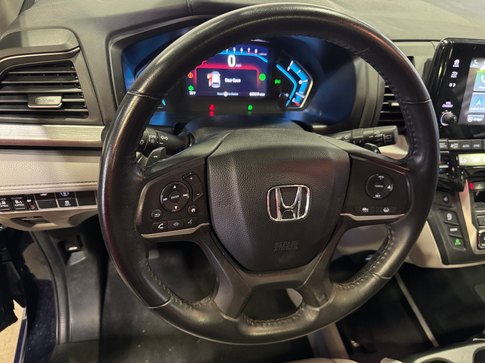 Thumbnail: 2023 Honda Odyssey - 4