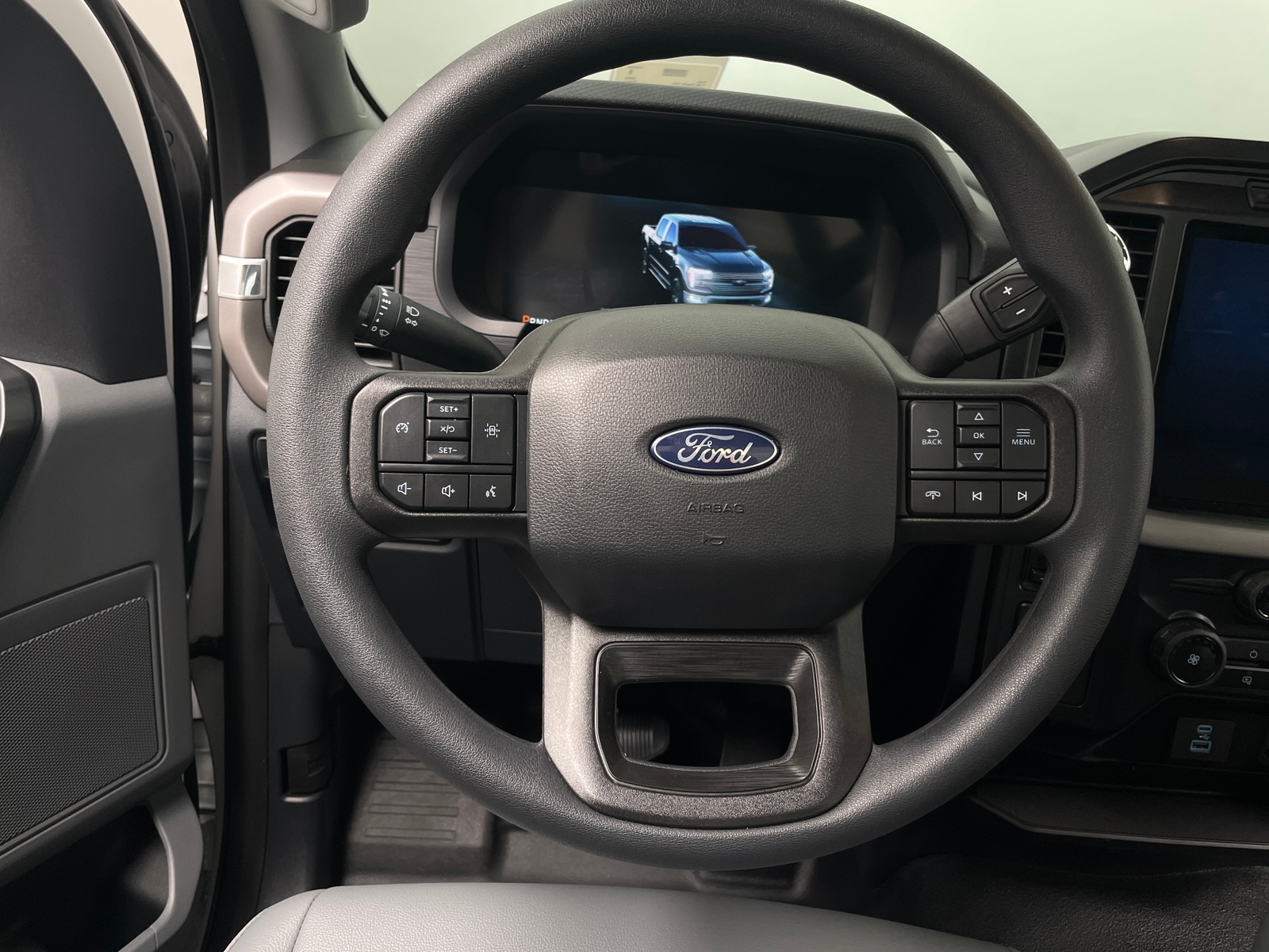 Thumbnail: 2024 Ford Econoline - 5