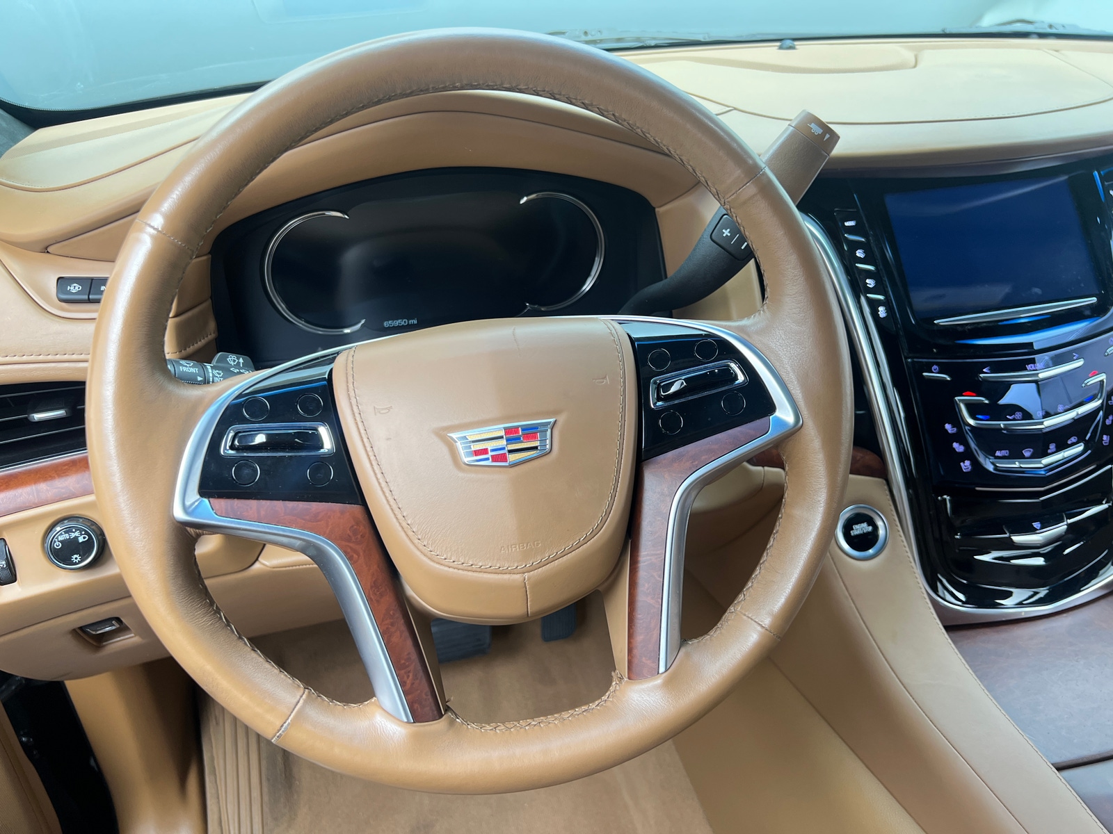 Thumbnail: 2017 Cadillac Escalade - 4