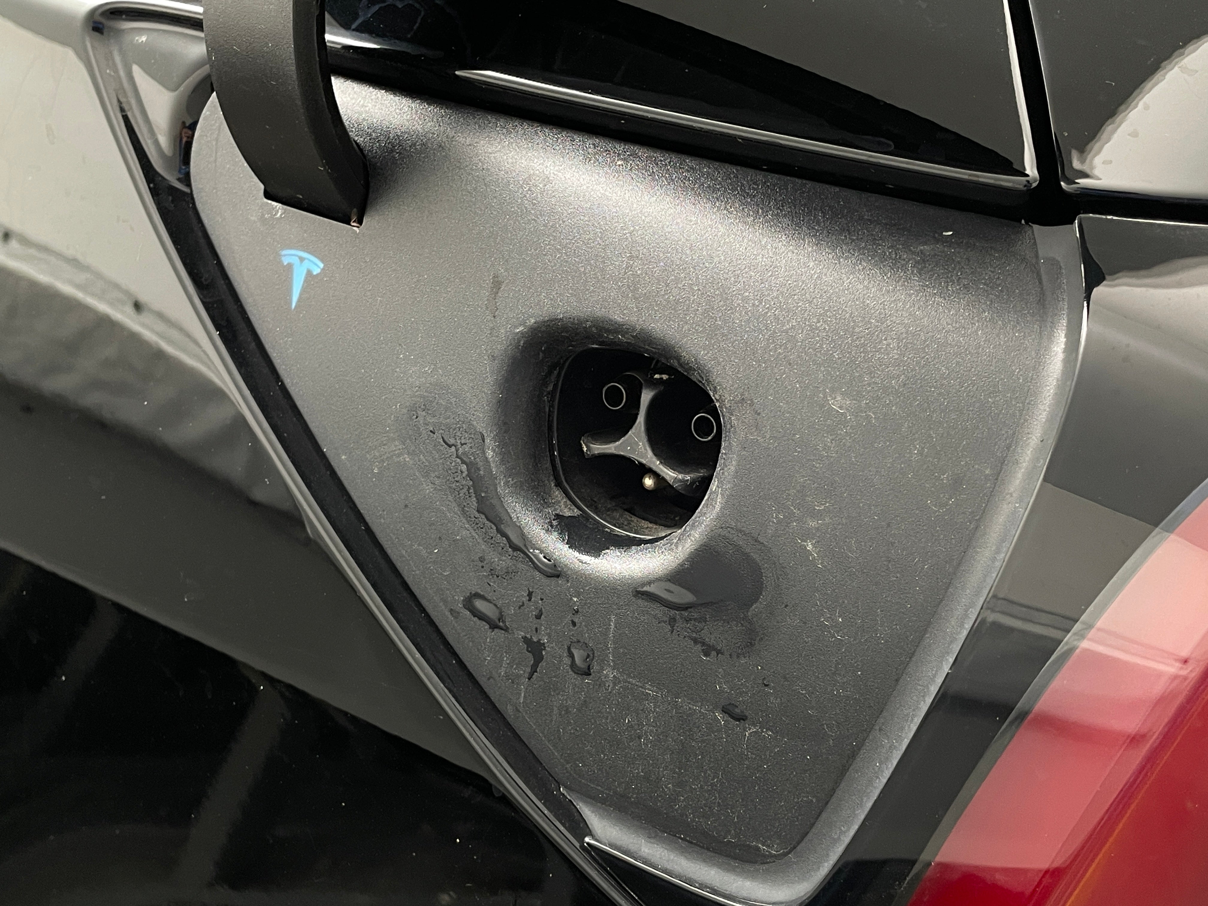 Used 2019 Tesla Model 3 Base with VIN 5YJ3E1EA4KF483471 for sale in Oak Creek, WI