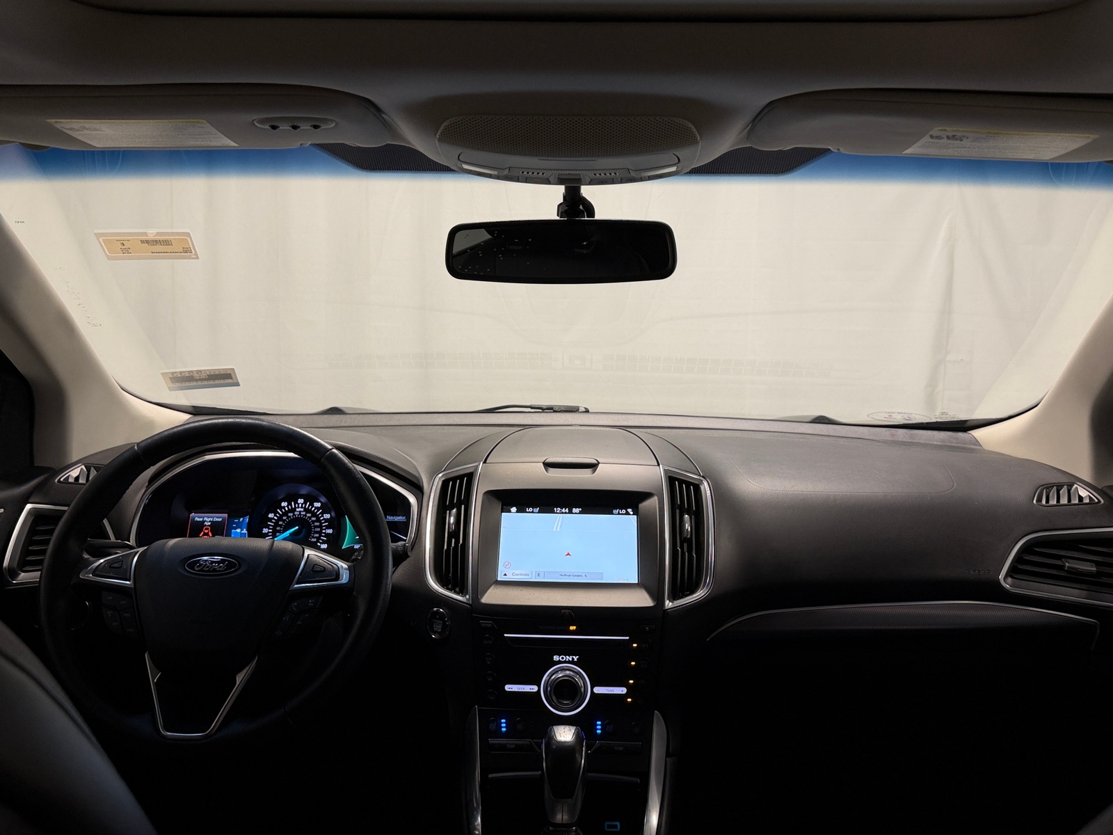 Thumbnail: 2018 Ford Edge - 2
