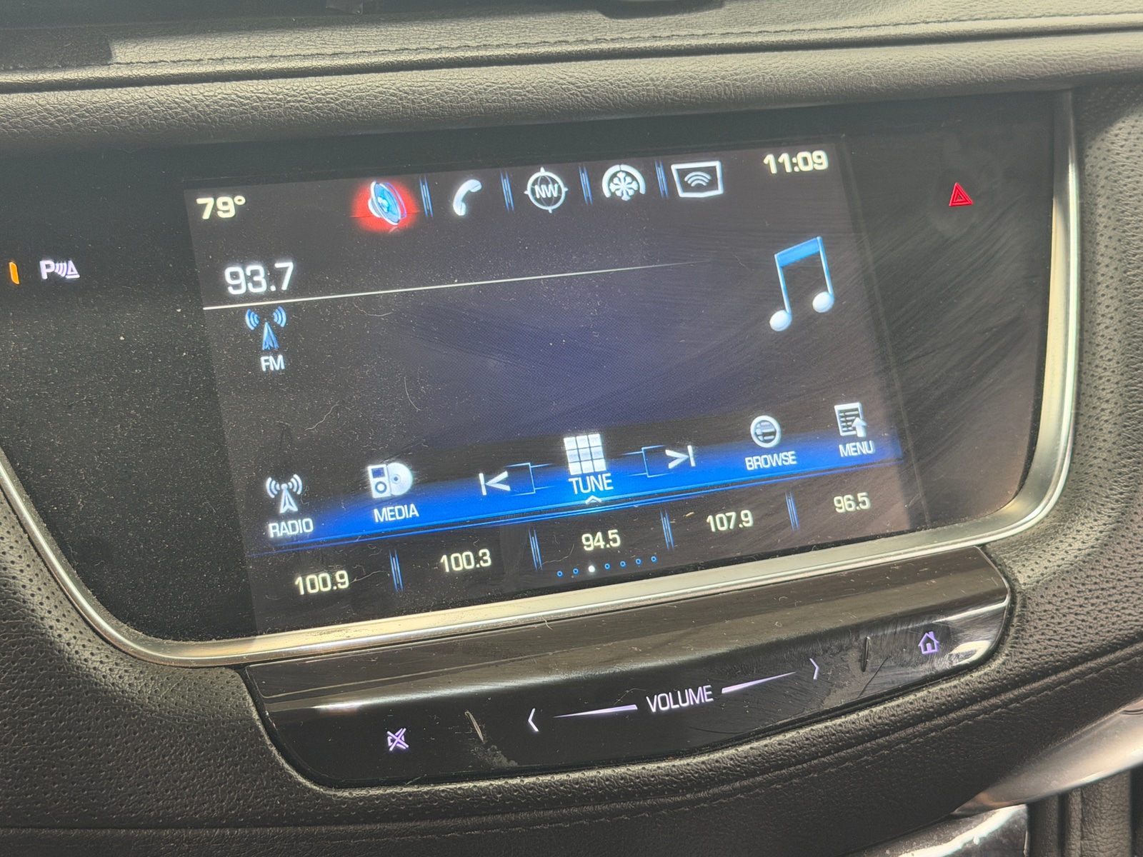 Thumbnail: 2018 Cadillac XT5 - 3