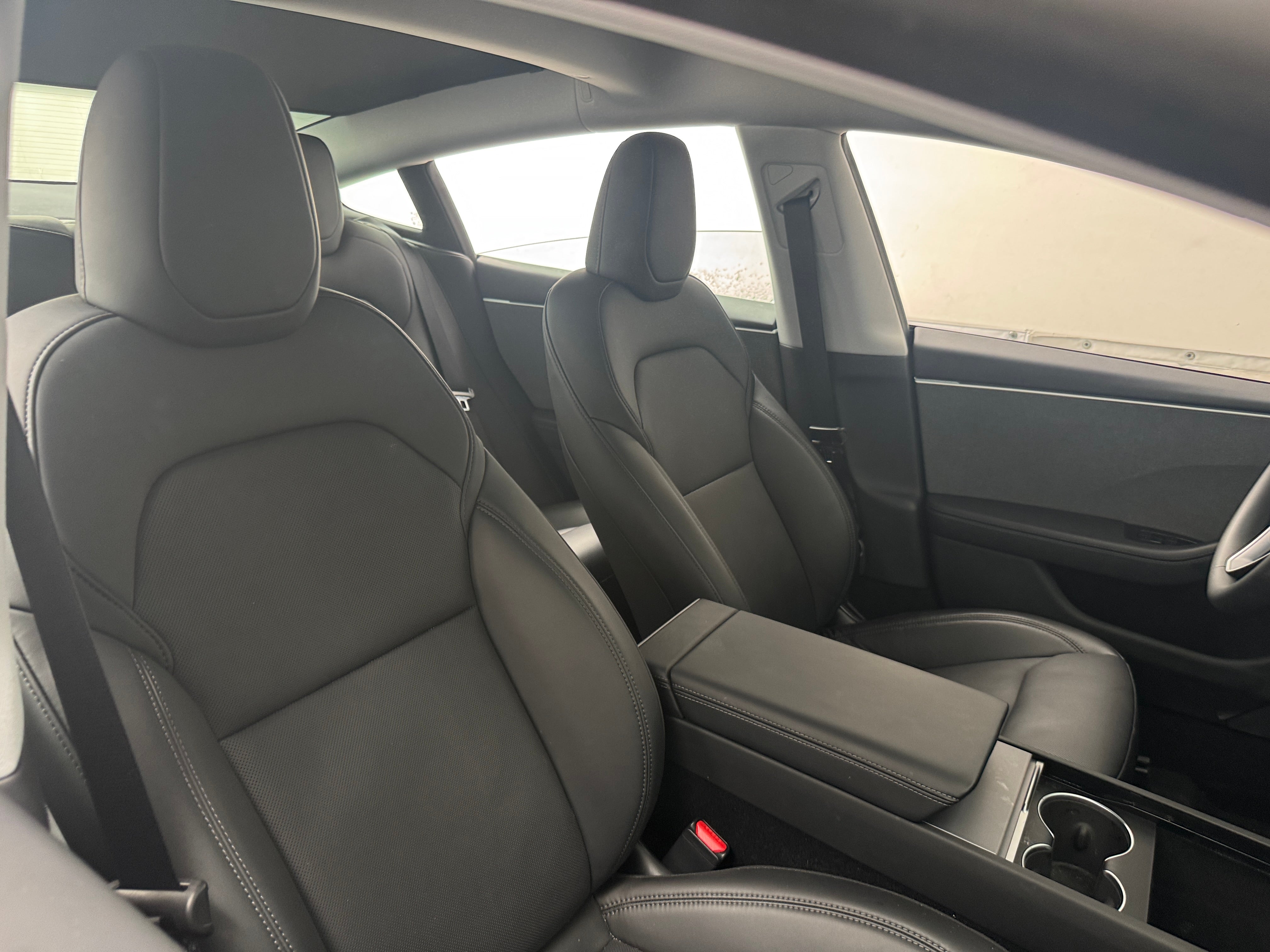 Used 2025 Tesla Model 3 Long Range with VIN 5YJ3E1EA5SF974244 for sale in Oak Creek, WI