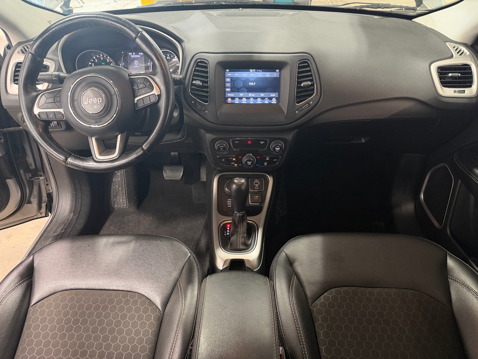 Thumbnail: 2020 Jeep Compass - 3