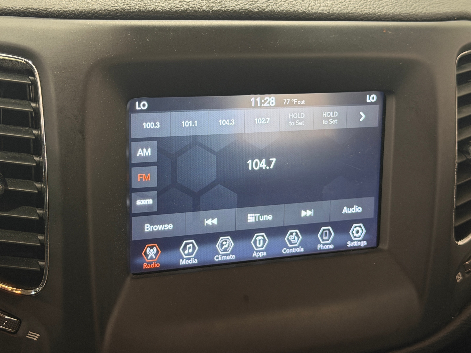 Thumbnail: 2020 Jeep Compass - 4