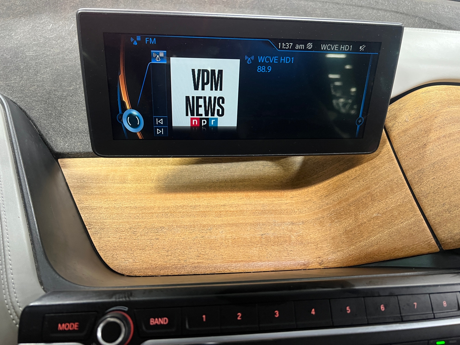 Thumbnail: 2015 BMW i3 - 4
