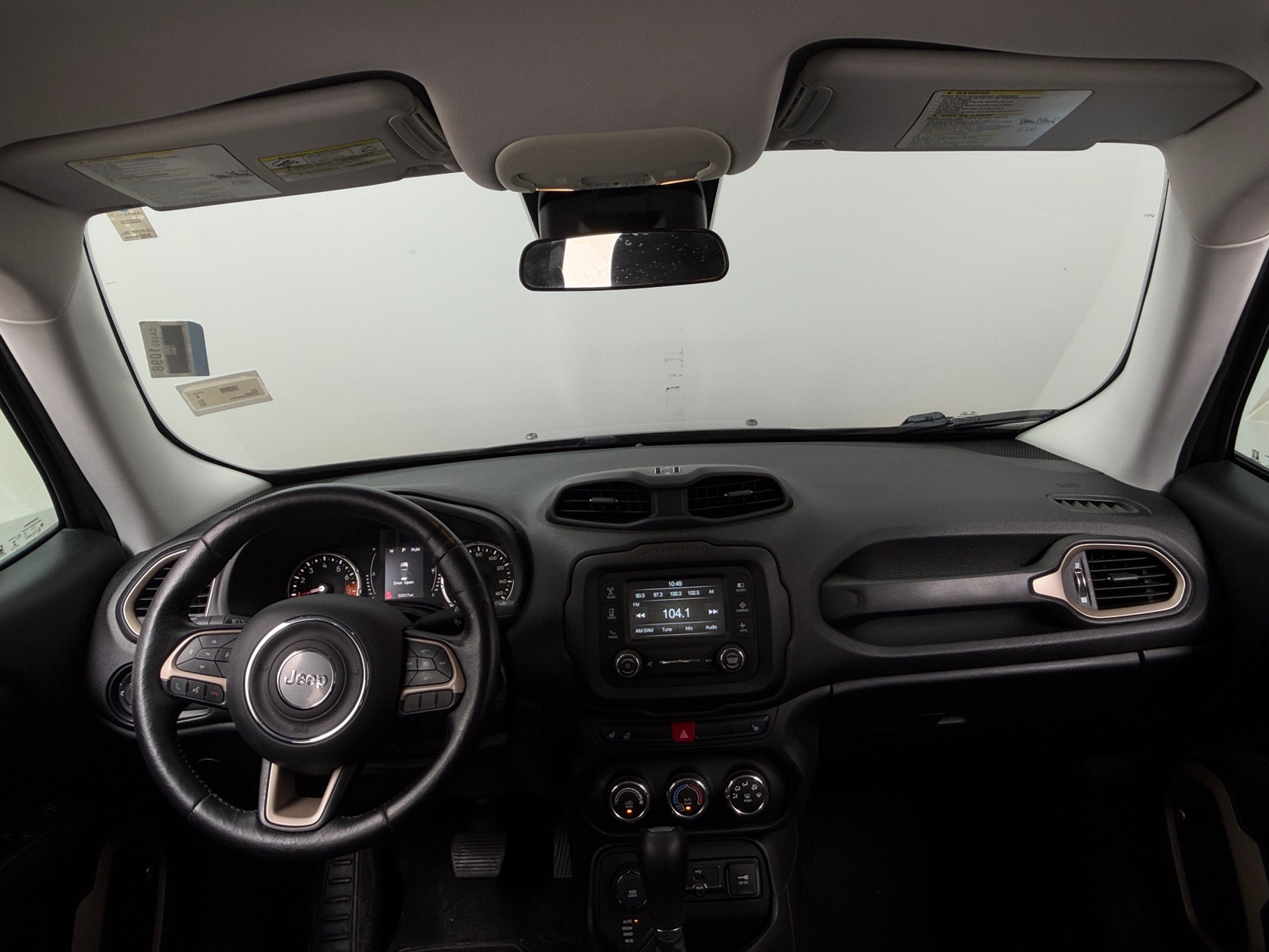 Thumbnail: 2016 Jeep Renegade - 3