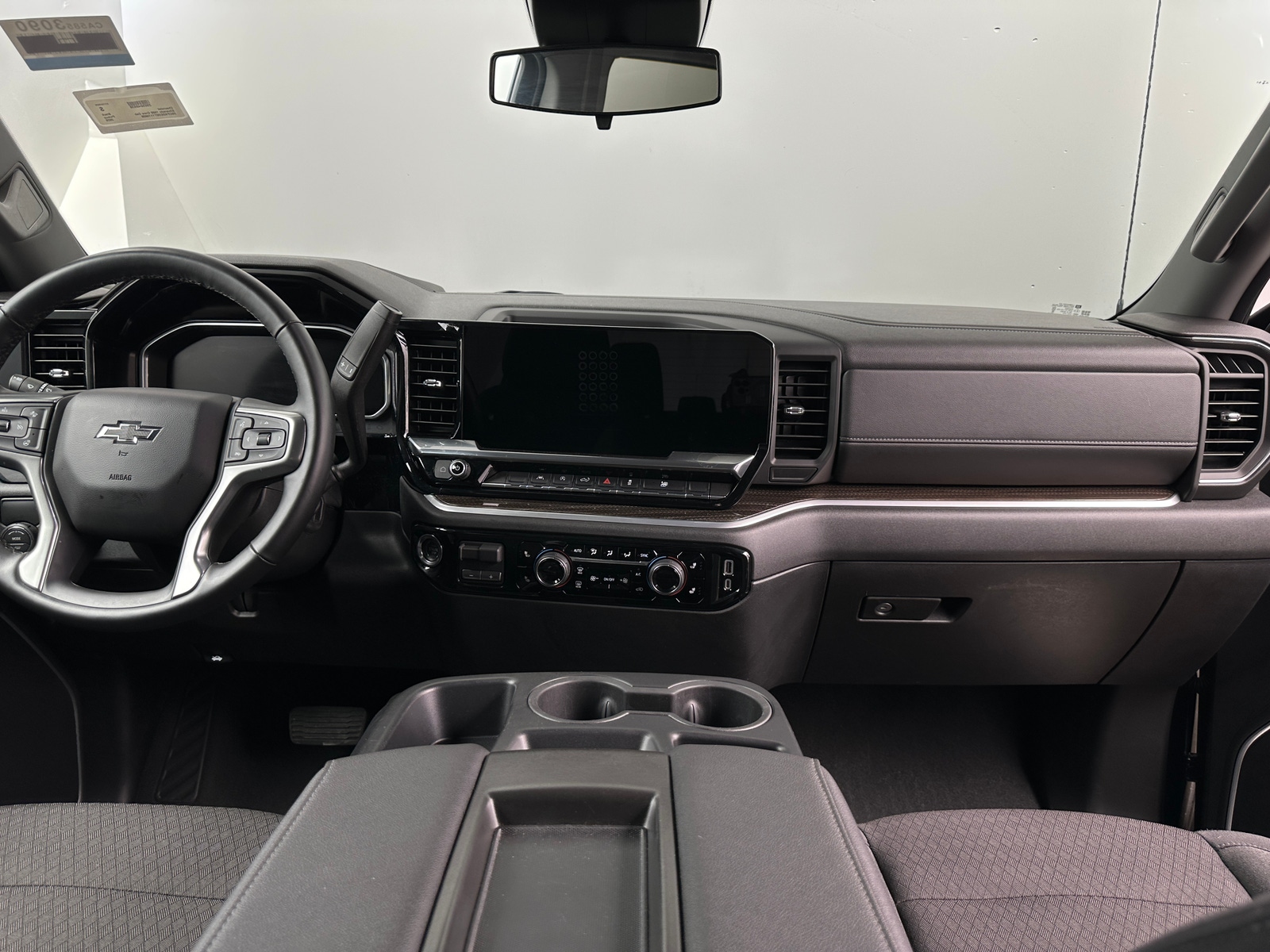 Thumbnail: 2026 Chevrolet Silverado 1500 - 3