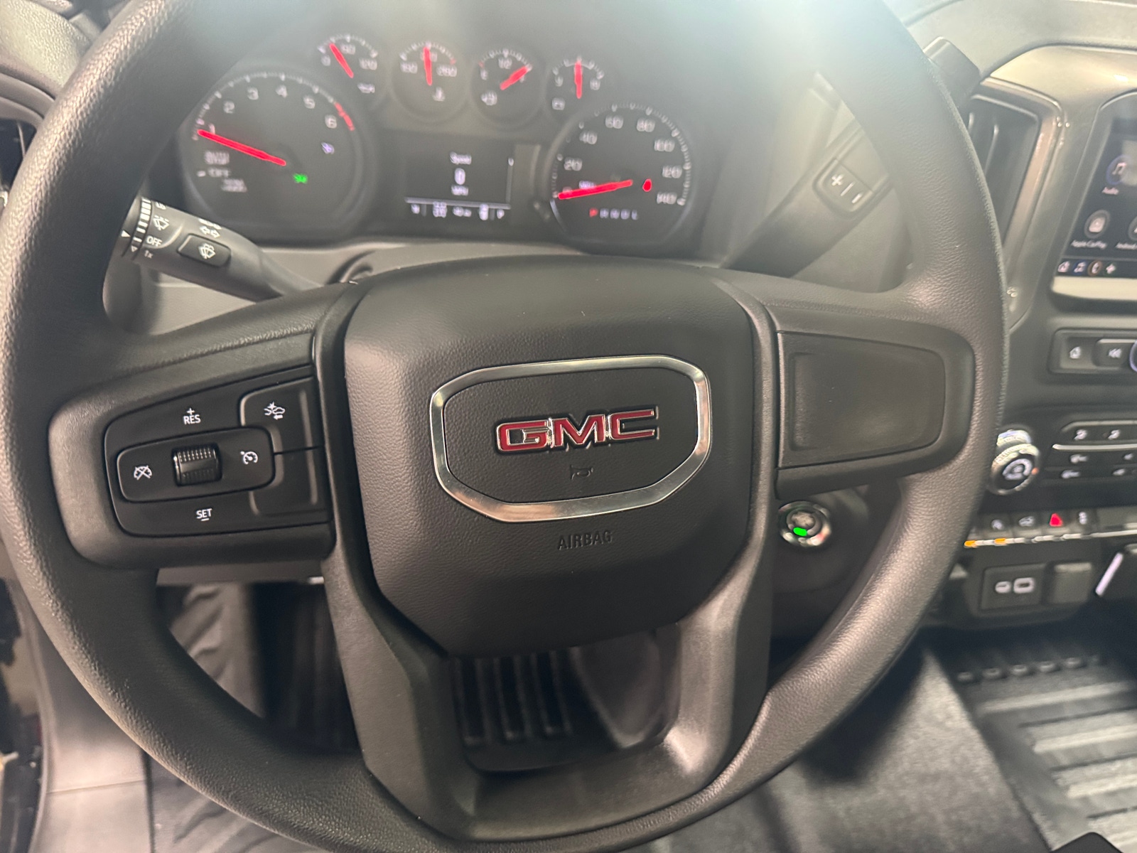 Thumbnail: 2026 GMC Sierra 1500 - 5