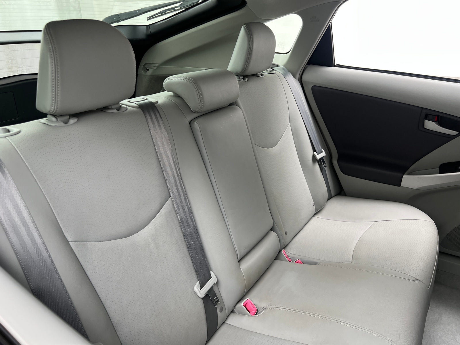 Thumbnail: 2011 Toyota Prius - 6