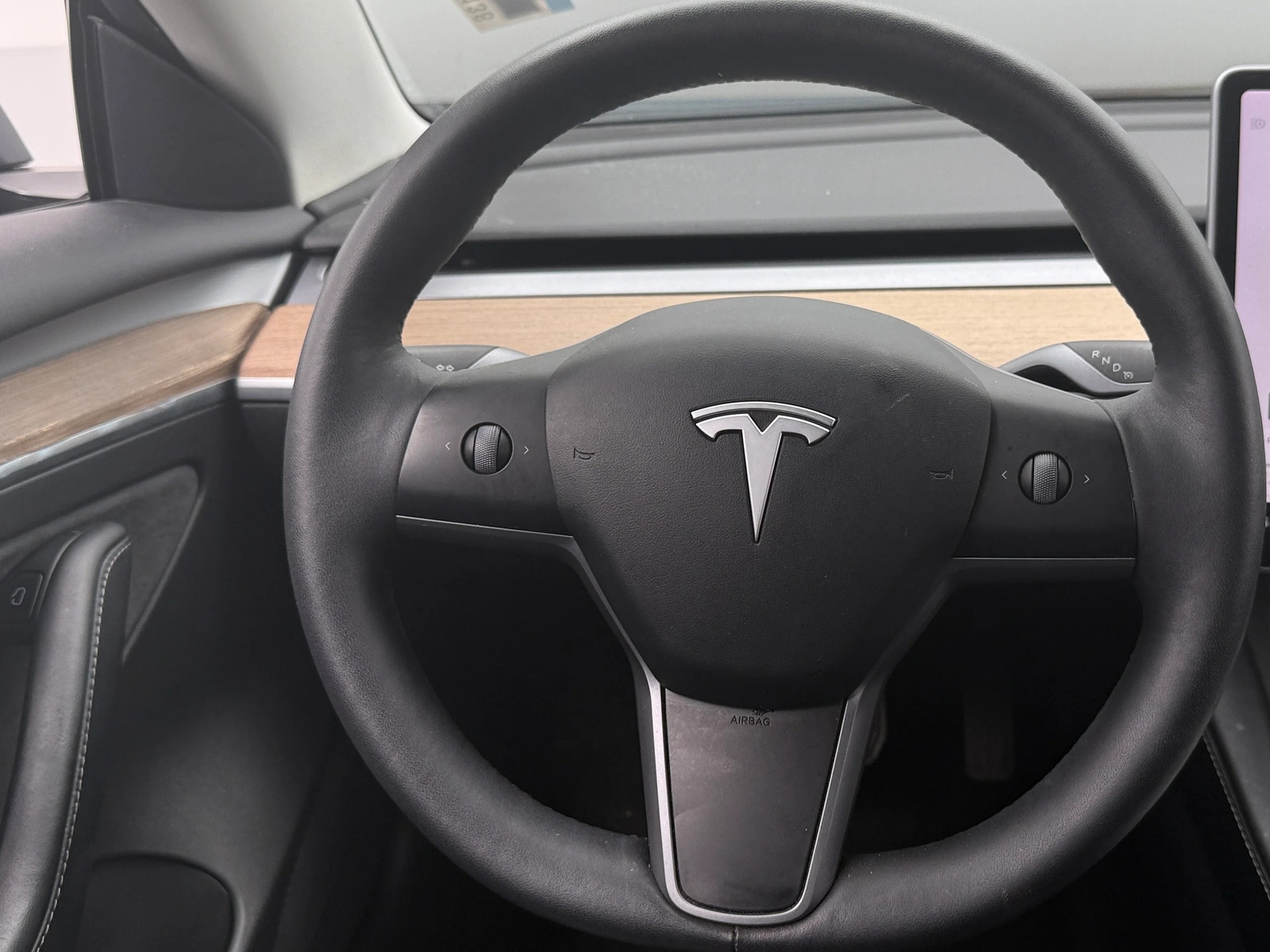 Thumbnail: 2022 Tesla Model 3 - 4