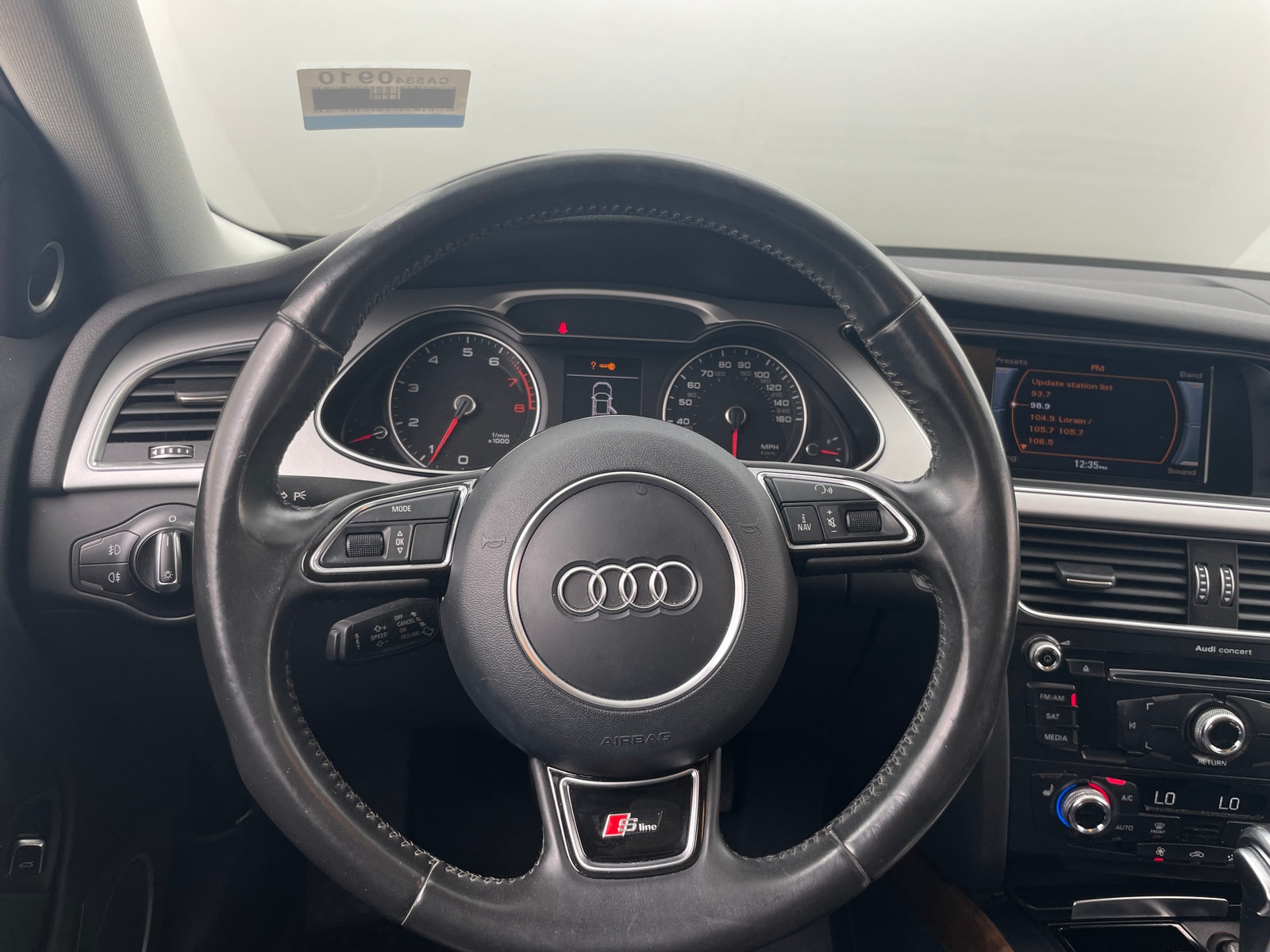Thumbnail: 2015 Audi A4 - 4