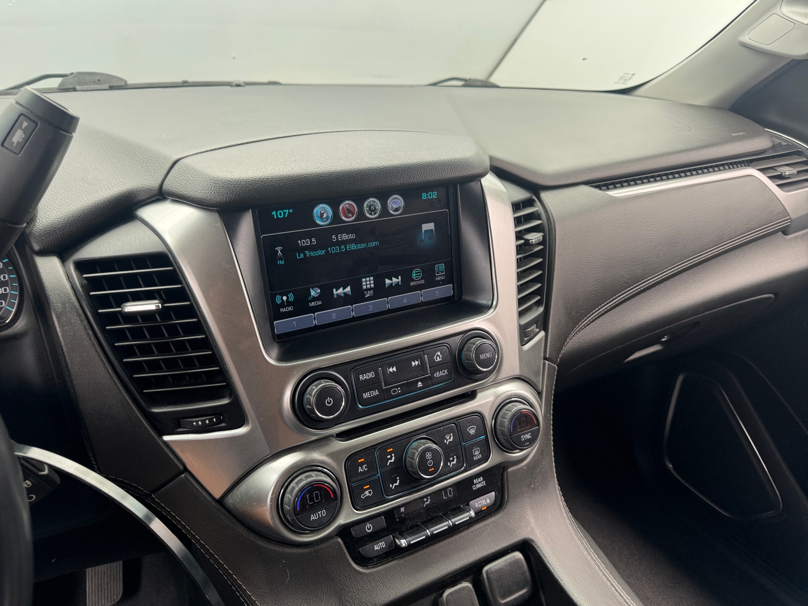 Thumbnail: 2020 Chevrolet Tahoe - 4