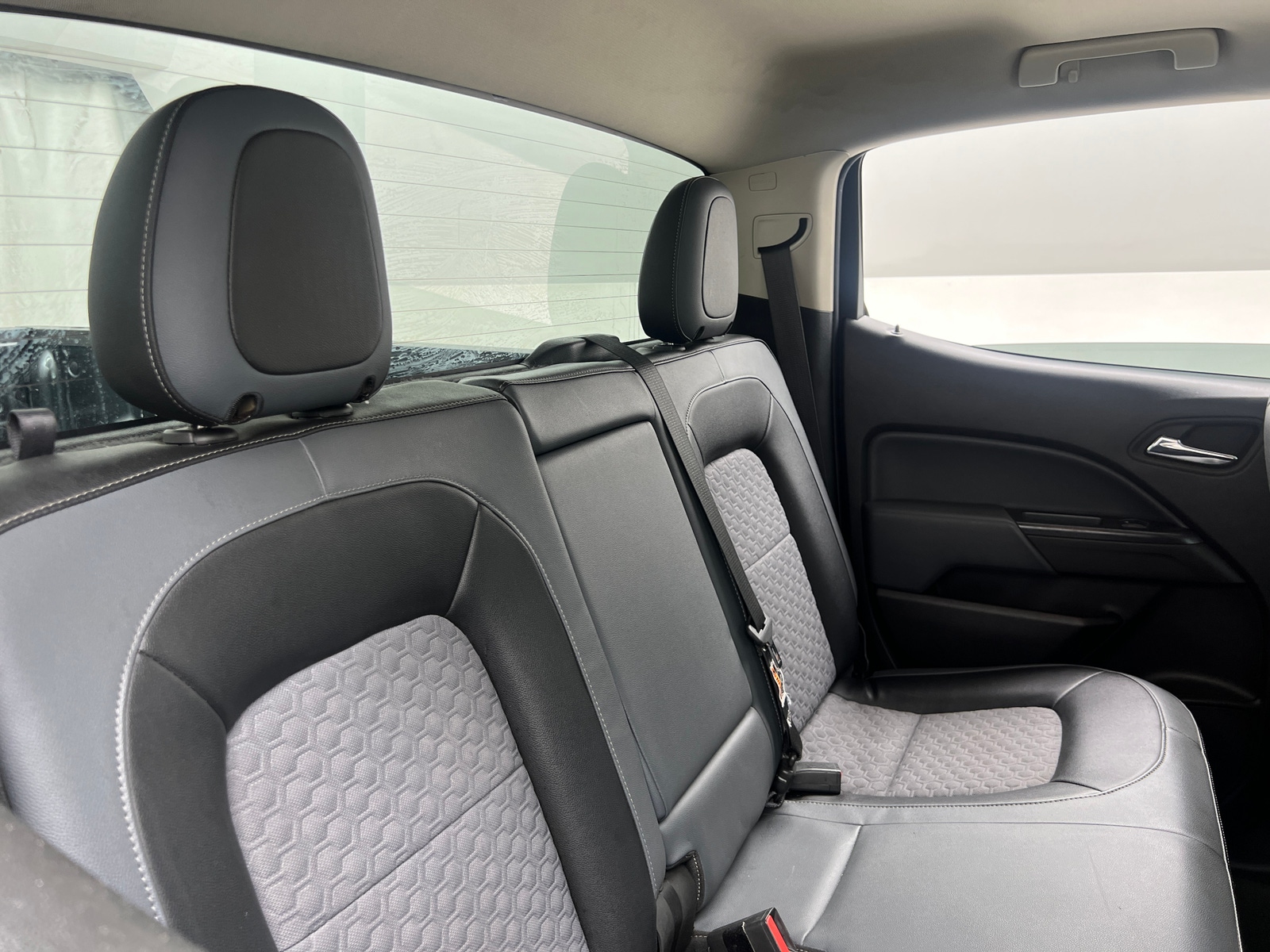 Thumbnail: 2015 Chevrolet Colorado - 6