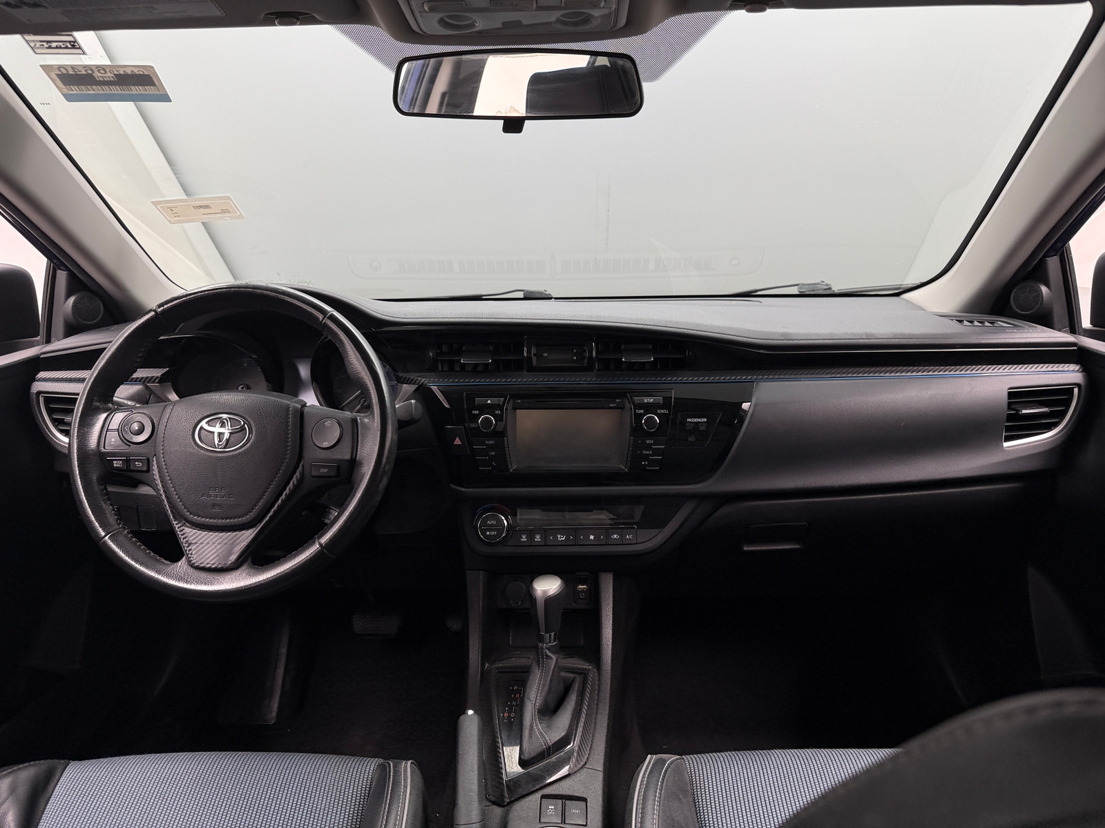 Thumbnail: 2016 Toyota Corolla - 3