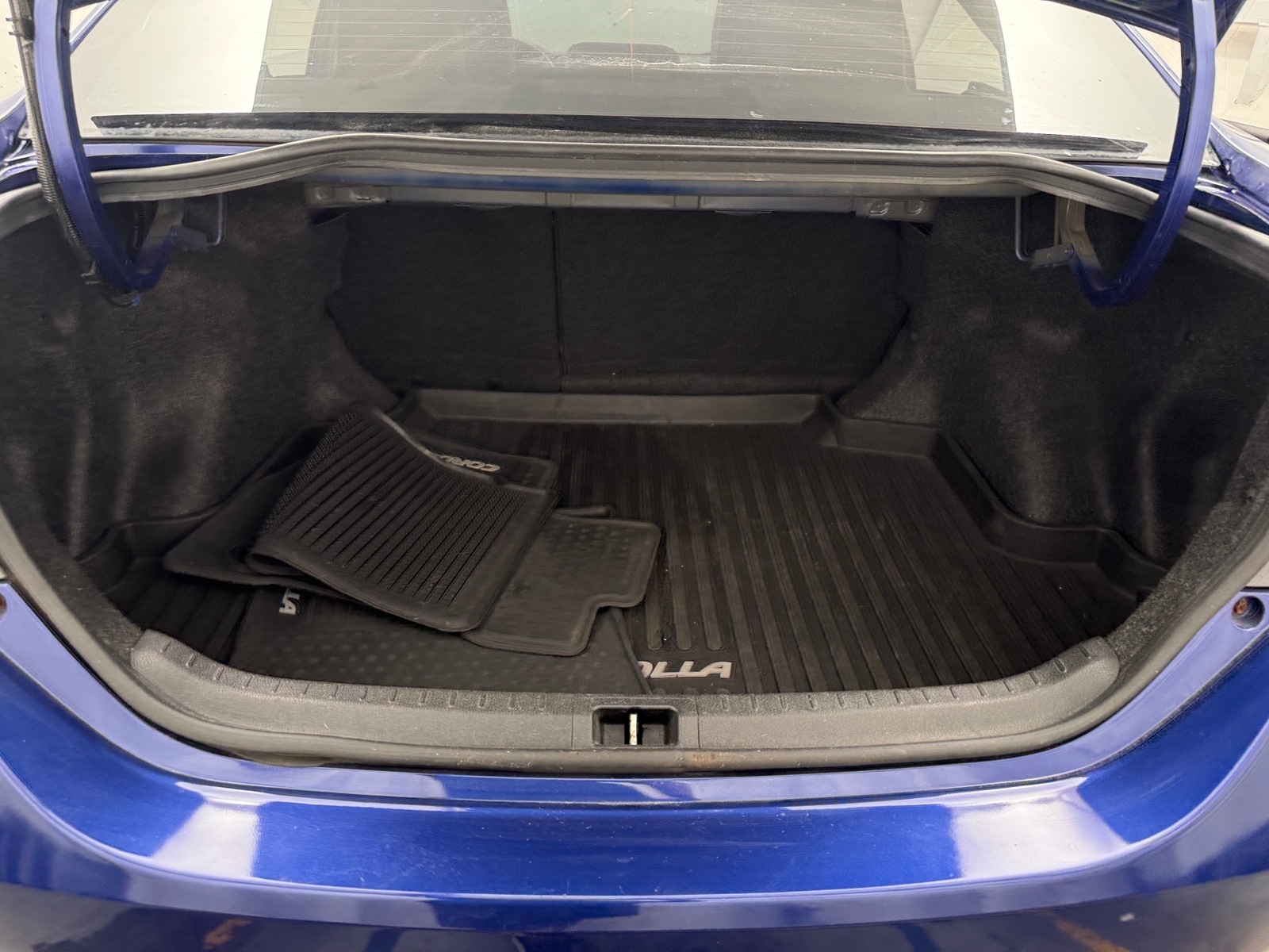 Thumbnail: 2016 Toyota Corolla - 7