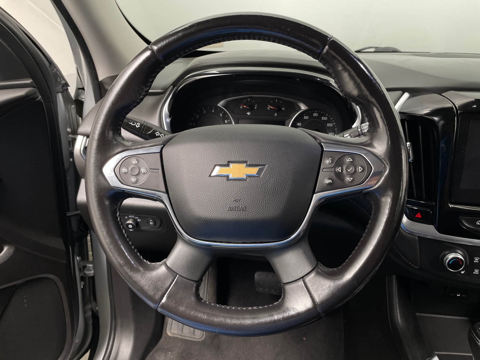 Thumbnail: 2019 Chevrolet Traverse - 4